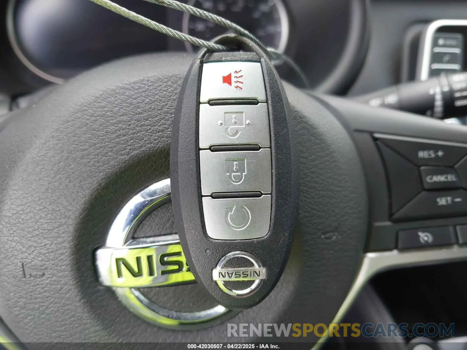 11 Photograph of a damaged car 3N1CP5DV4LL492831 NISSAN KICKS 2020