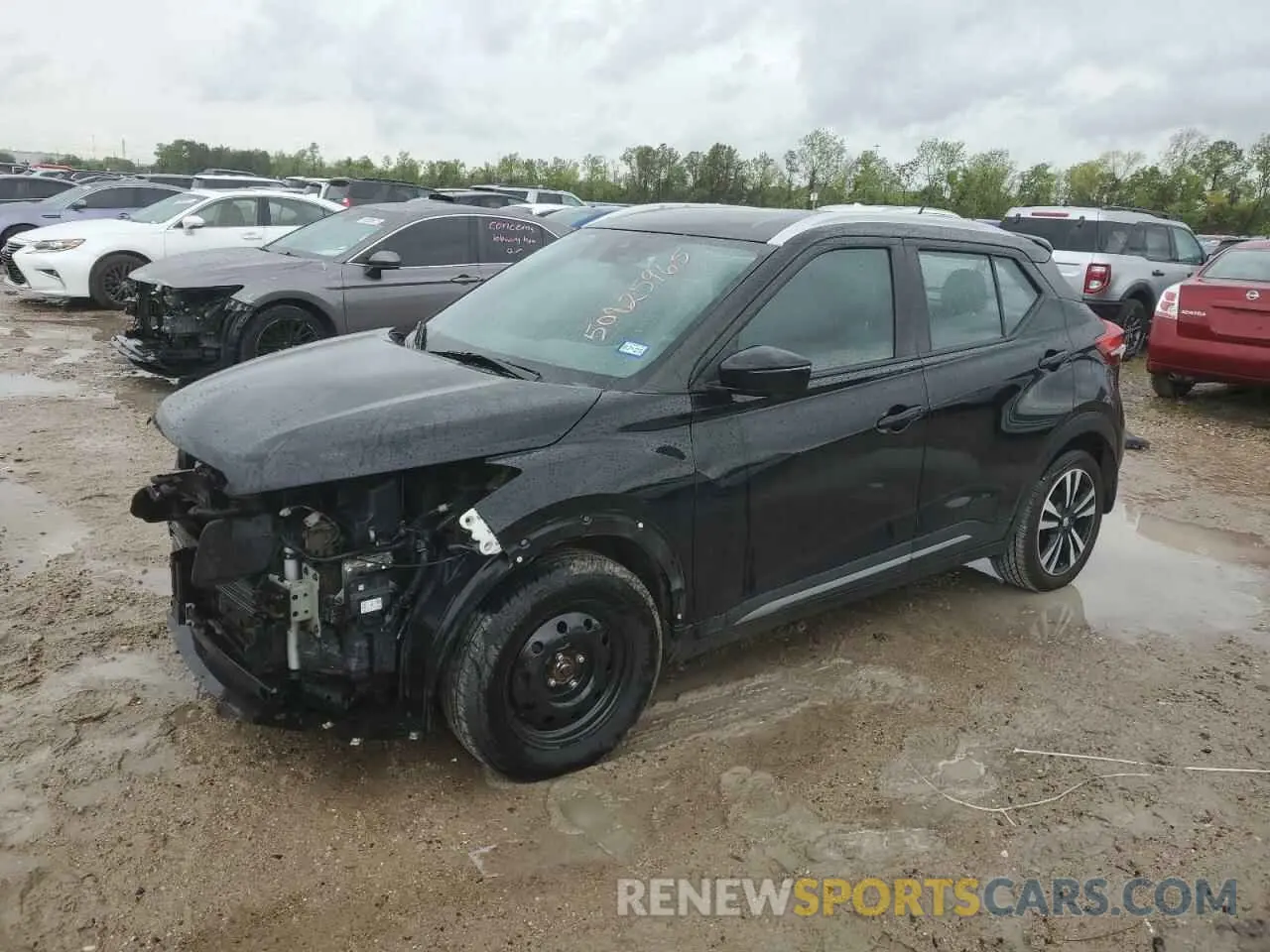 1 Photograph of a damaged car 3N1CP5DV4LL536343 NISSAN KICKS 2020