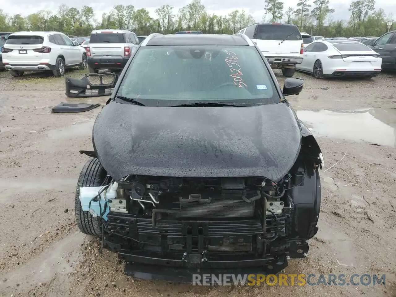 5 Photograph of a damaged car 3N1CP5DV4LL536343 NISSAN KICKS 2020