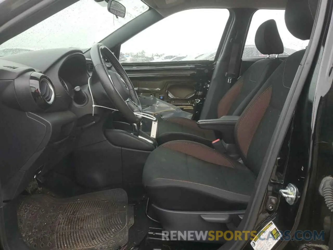 7 Photograph of a damaged car 3N1CP5DV4LL536343 NISSAN KICKS 2020