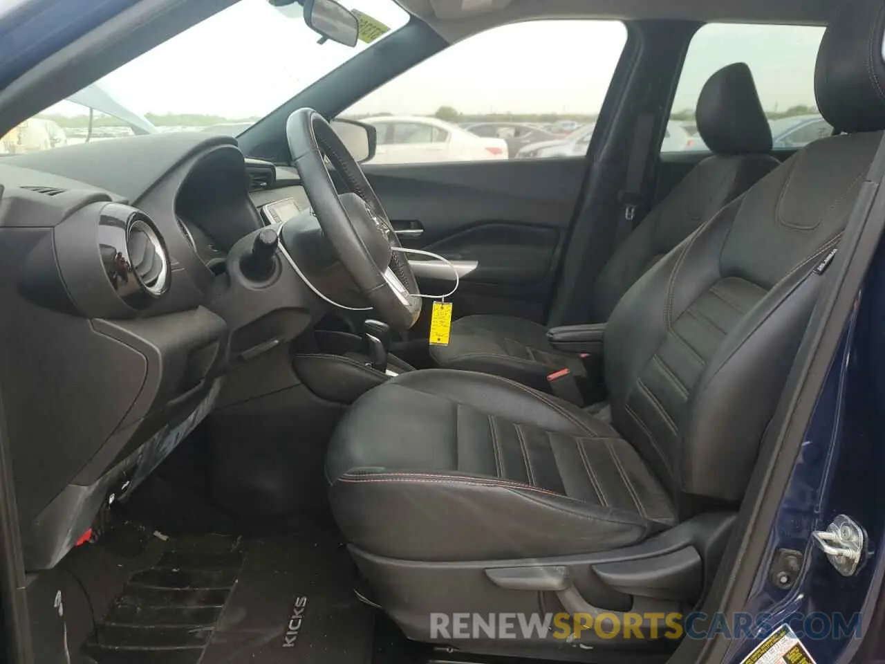 7 Photograph of a damaged car 3N1CP5DV4LL555071 NISSAN KICKS 2020