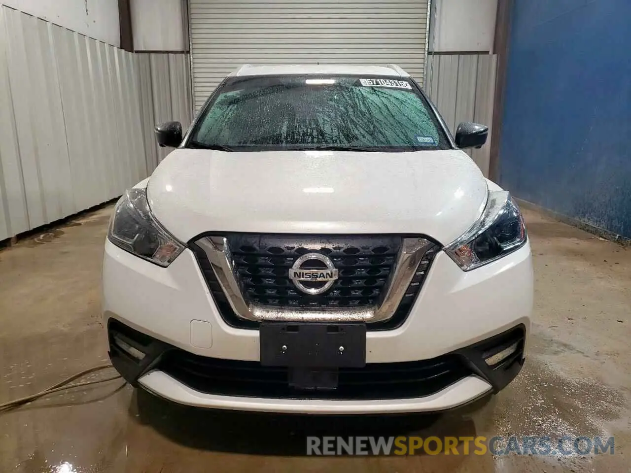 5 Photograph of a damaged car 3N1CP5DV6LL565374 NISSAN KICKS 2020