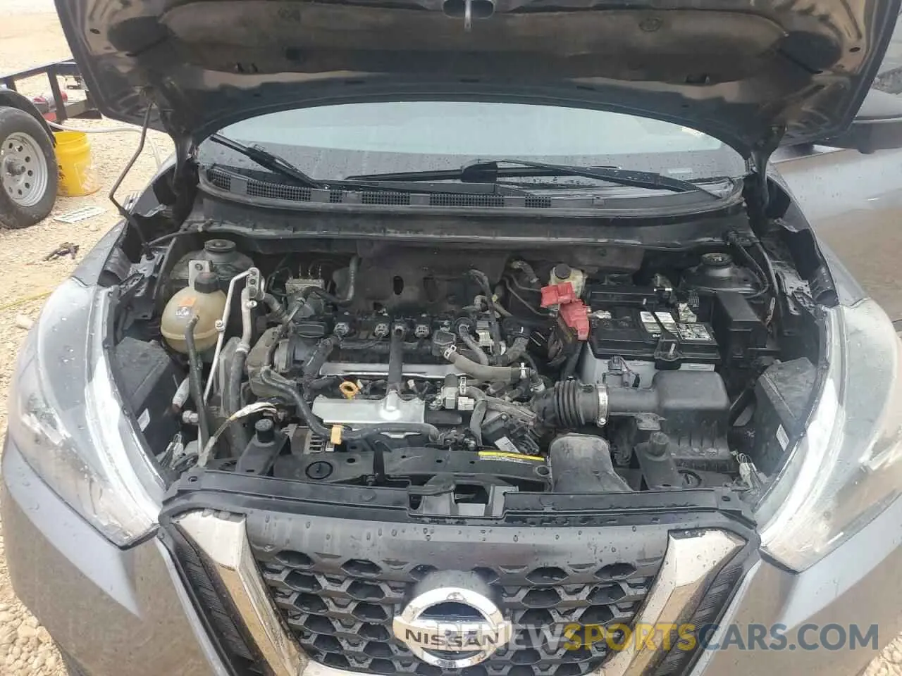 12 Photograph of a damaged car 3N1CP5DV7LL514739 NISSAN KICKS 2020
