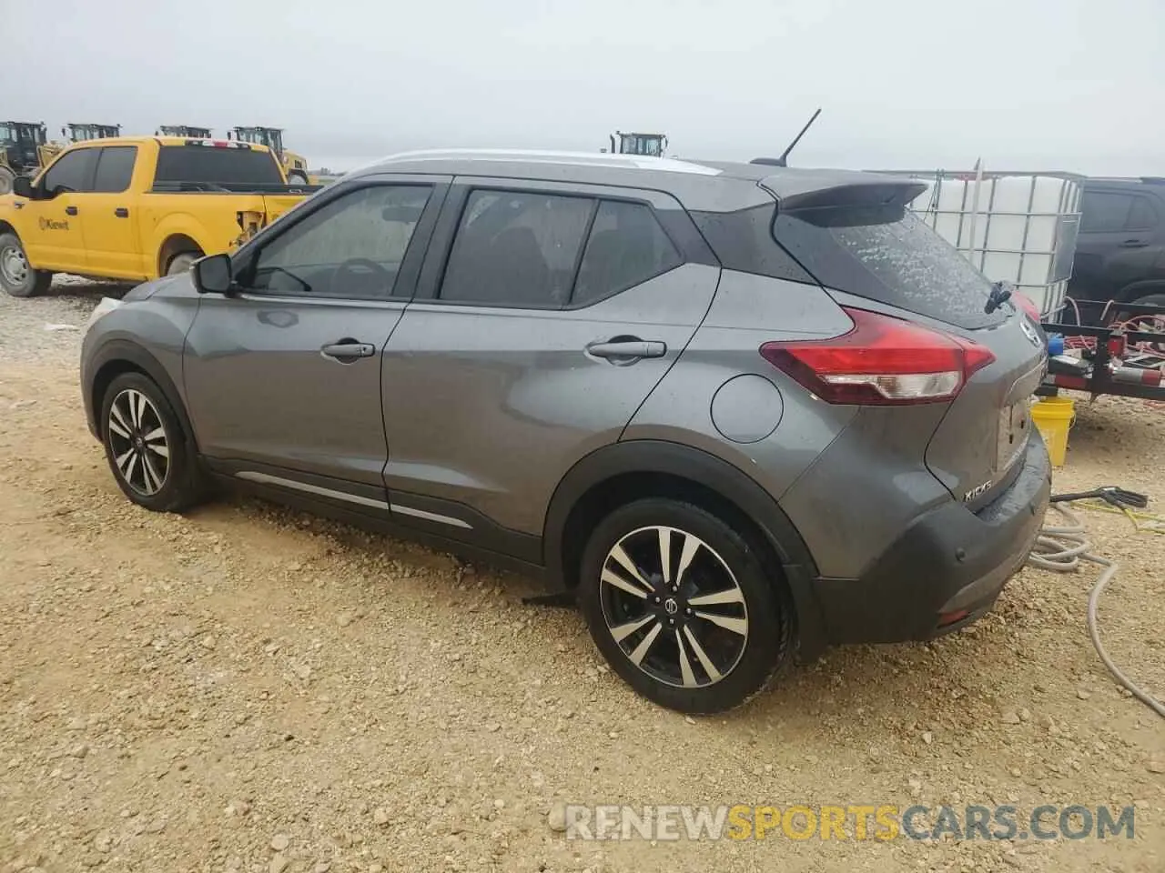 2 Photograph of a damaged car 3N1CP5DV7LL514739 NISSAN KICKS 2020