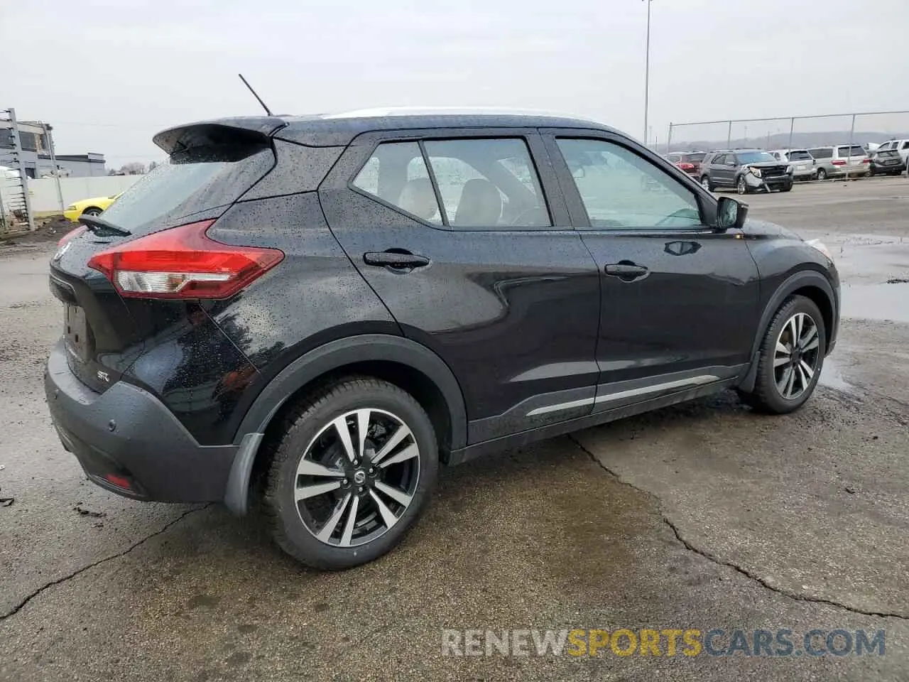 3 Photograph of a damaged car 3N1CP5DV7LL531959 NISSAN KICKS 2020