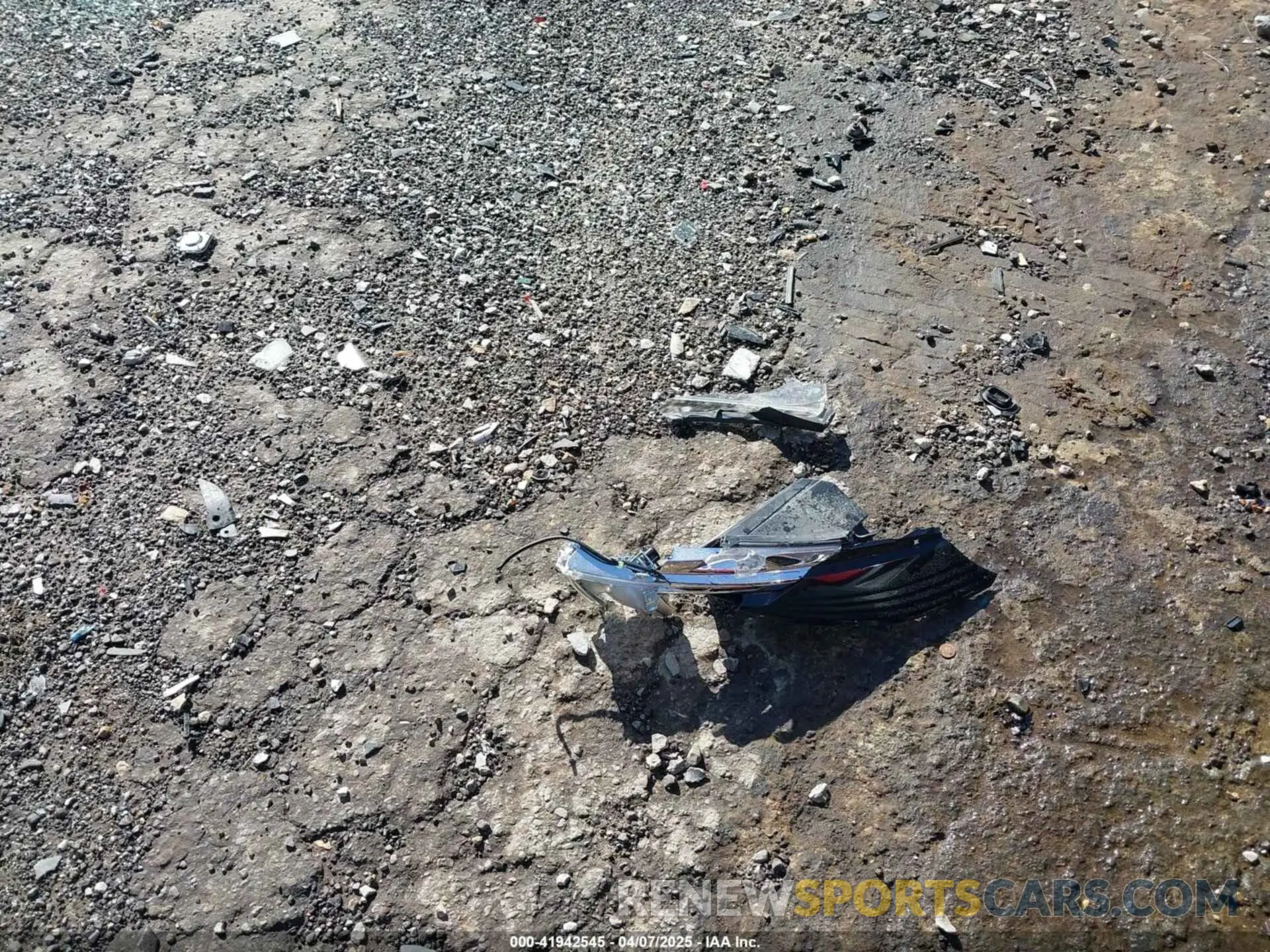 12 Photograph of a damaged car 3N1CP5DV7LL554917 NISSAN KICKS 2020
