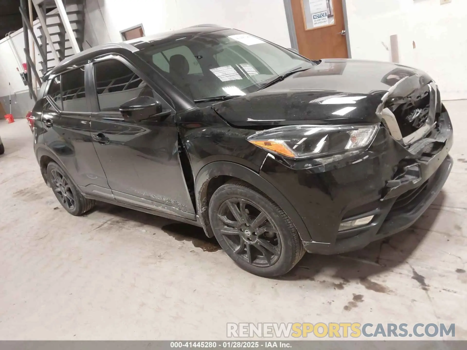 1 Photograph of a damaged car 3N1CP5DV7LL557834 NISSAN KICKS 2020