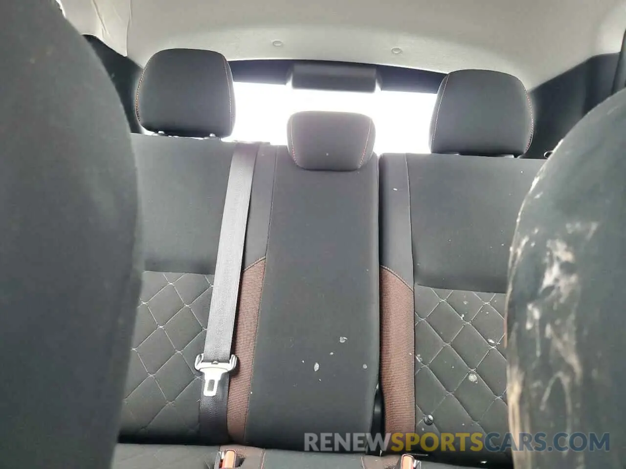 10 Photograph of a damaged car 3N1CP5DV7LL576934 NISSAN KICKS 2020