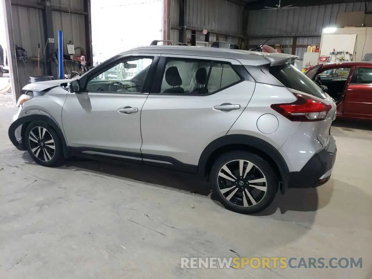 2 Photograph of a damaged car 3N1CP5DV8LL508092 NISSAN KICKS 2020
