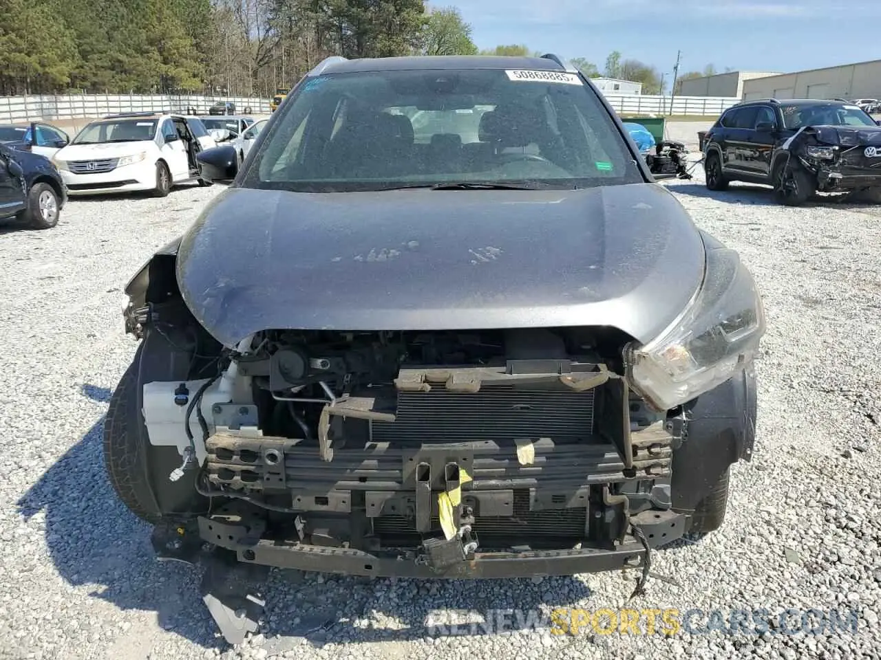 5 Photograph of a damaged car 3N1CP5DV8LL521845 NISSAN KICKS 2020