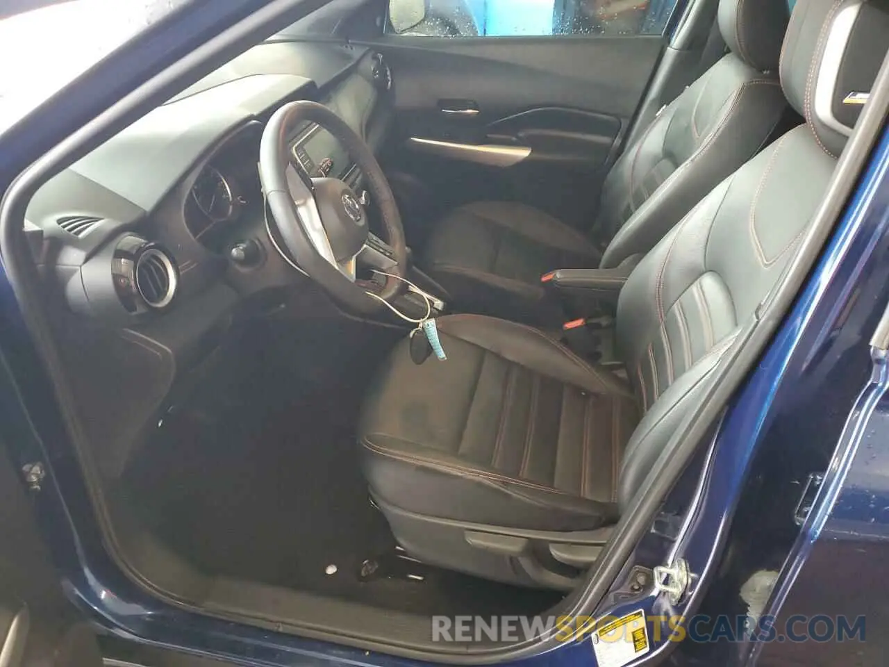 7 Photograph of a damaged car 3N1CP5DV8LL553565 NISSAN KICKS 2020