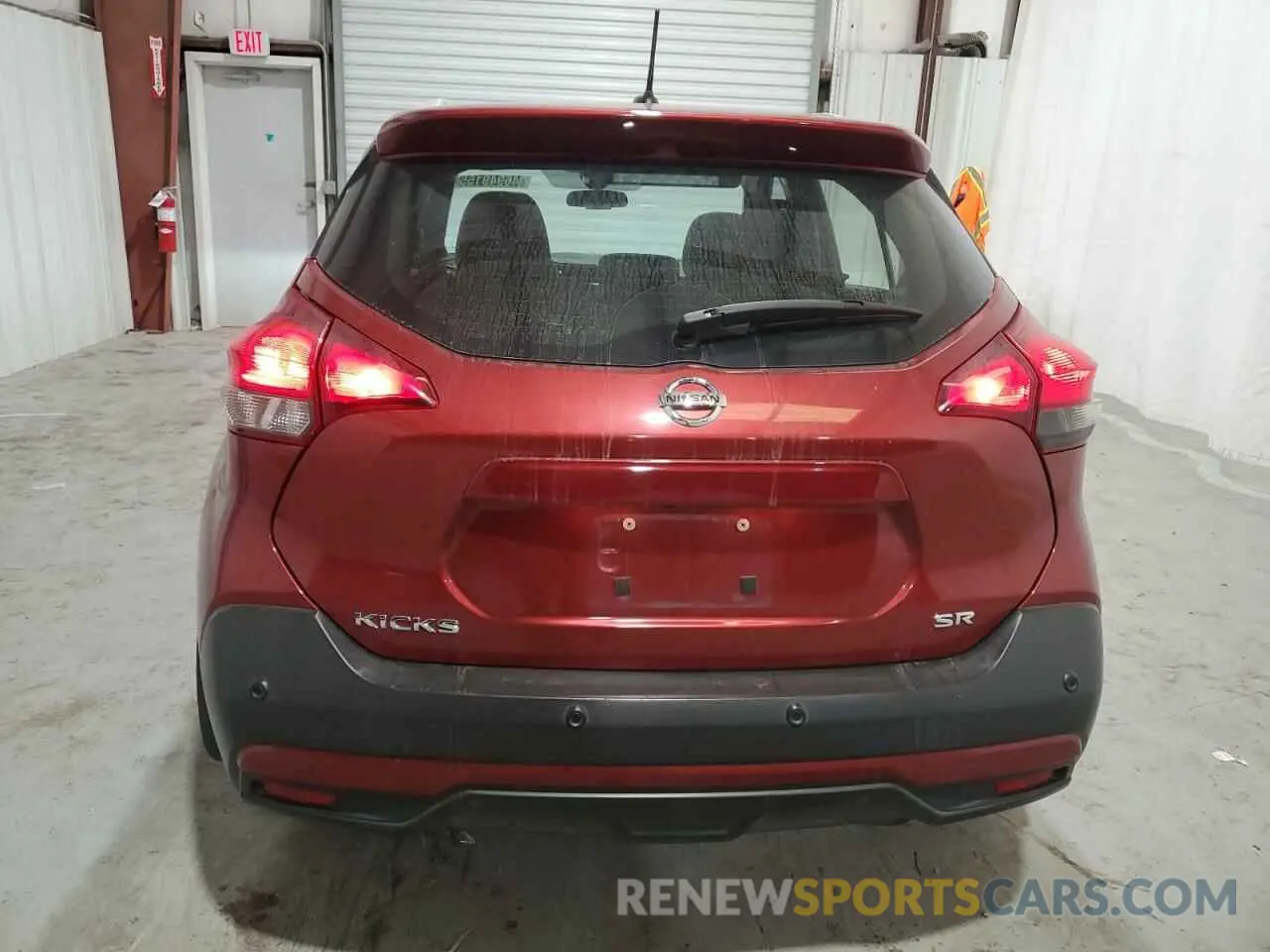 6 Photograph of a damaged car 3N1CP5DV9LL501622 NISSAN KICKS 2020