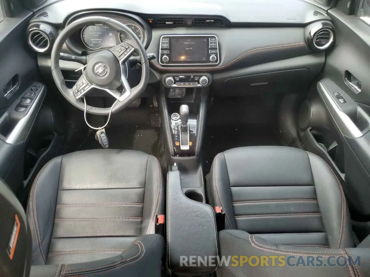 8 Photograph of a damaged car 3N1CP5DV9LL543336 NISSAN KICKS 2020