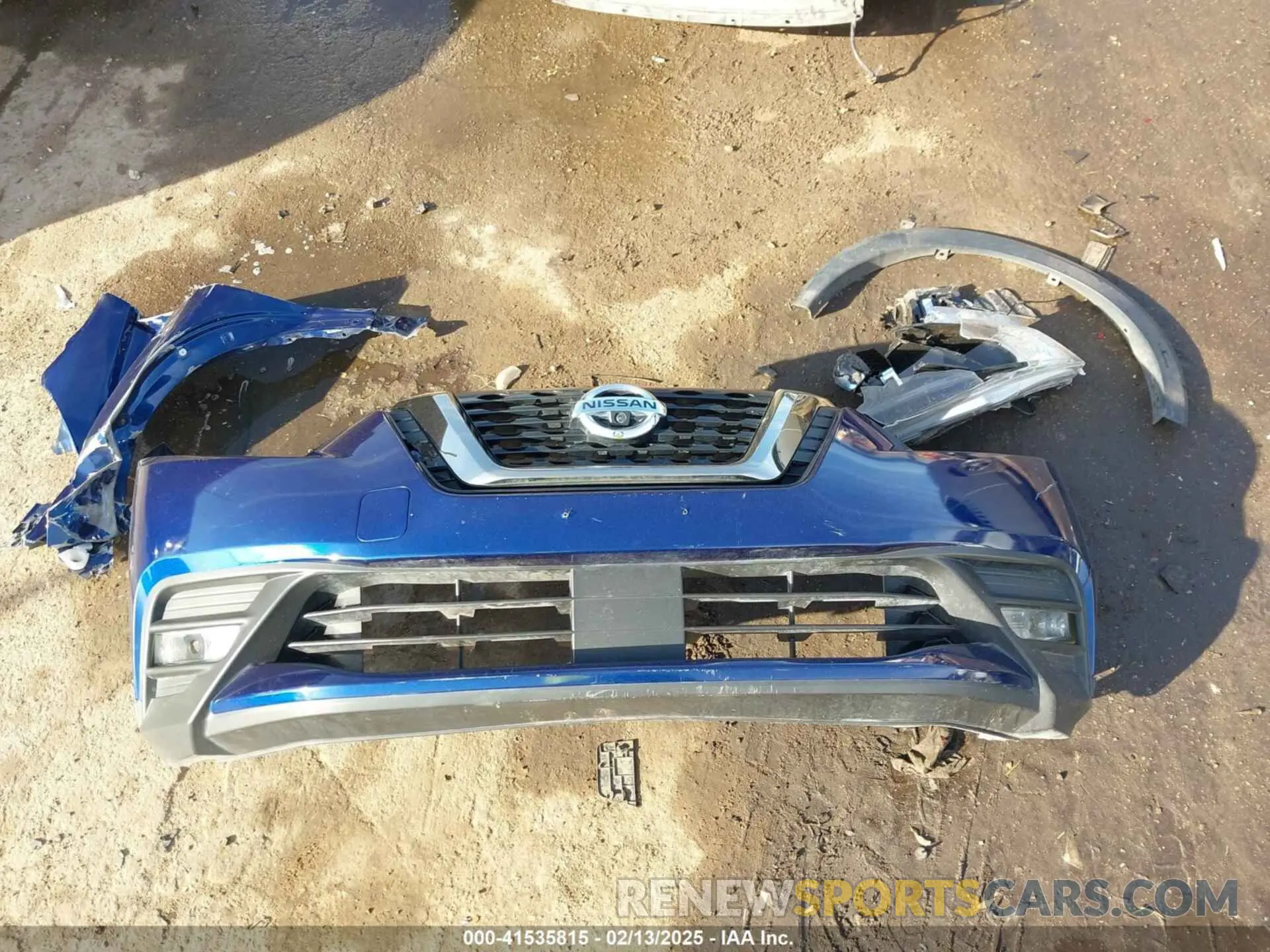 12 Photograph of a damaged car 3N1CP5DV9LL547922 NISSAN KICKS 2020