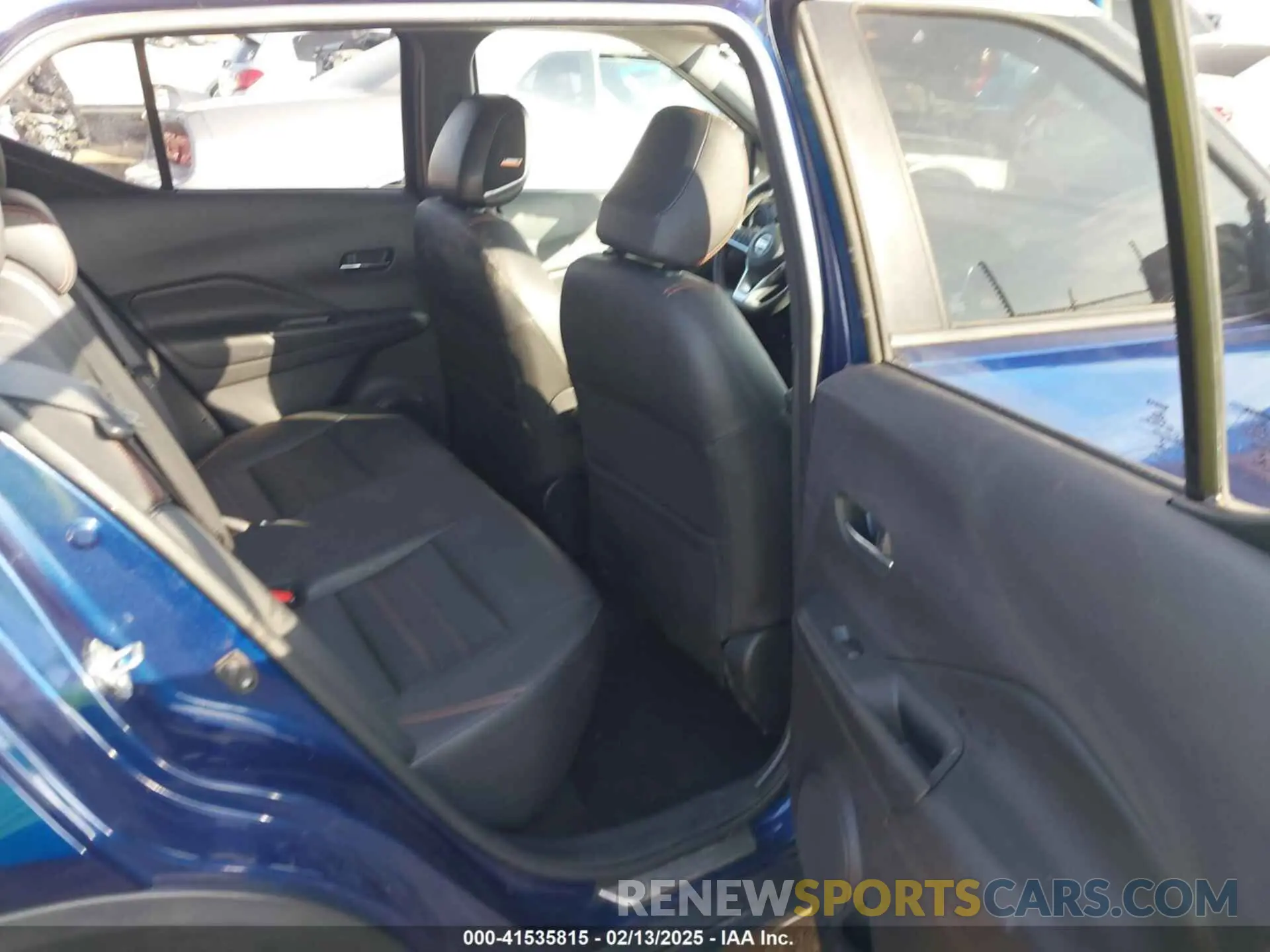 8 Photograph of a damaged car 3N1CP5DV9LL547922 NISSAN KICKS 2020