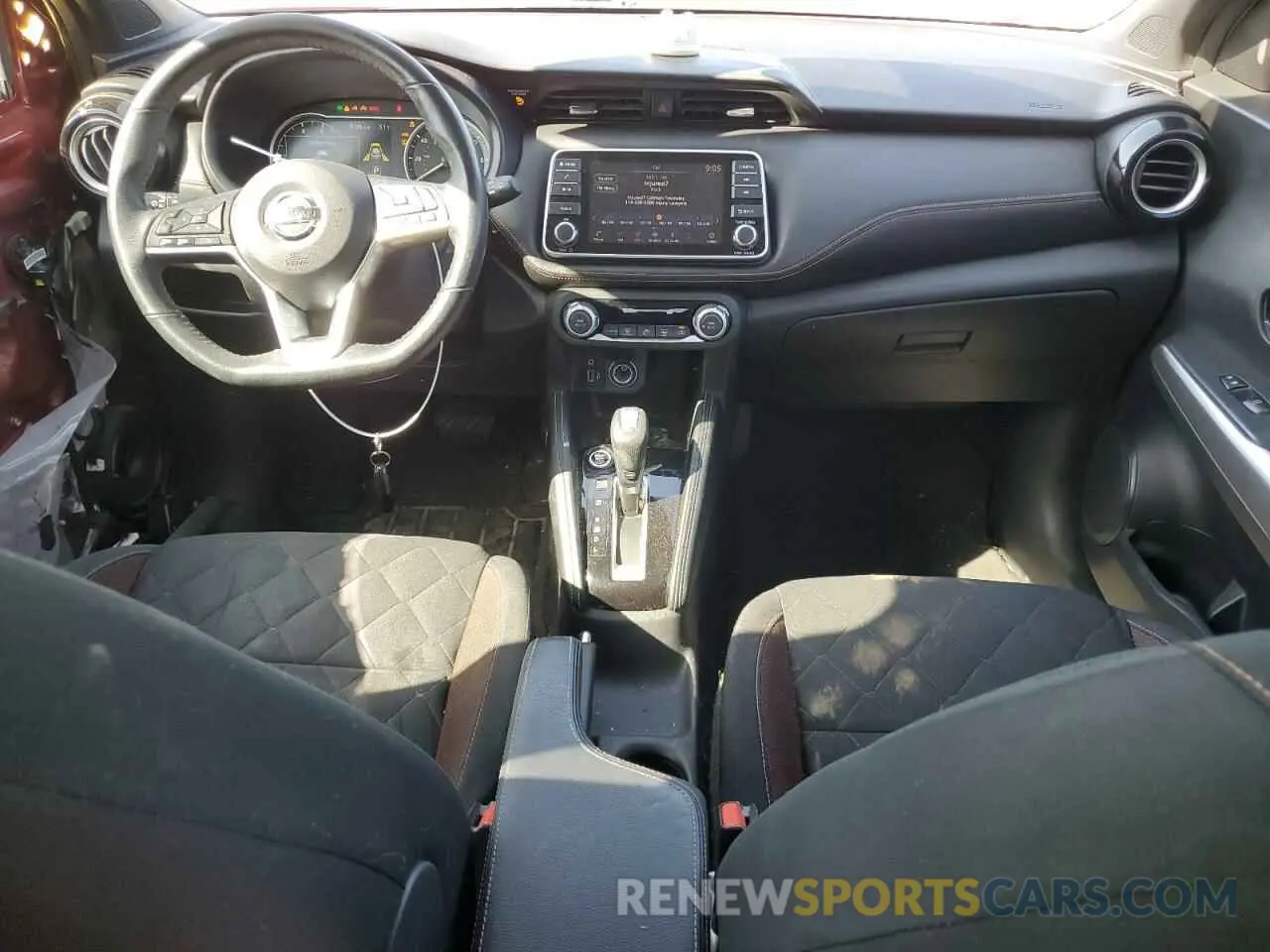 8 Photograph of a damaged car 3N1CP5DV9LL557673 NISSAN KICKS 2020