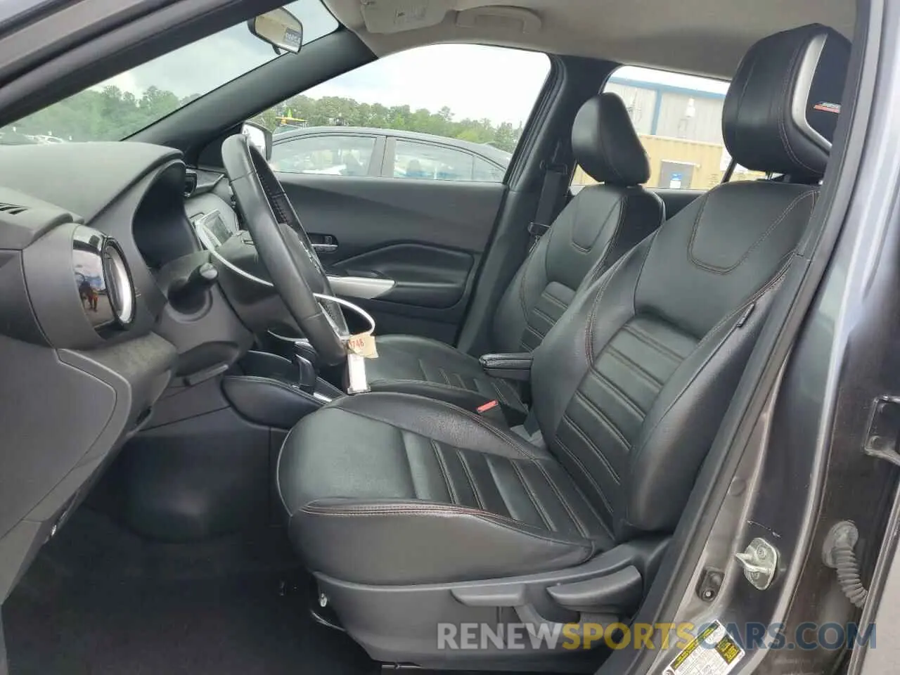 7 Photograph of a damaged car 3N1CP5DVXLL532538 NISSAN KICKS 2020