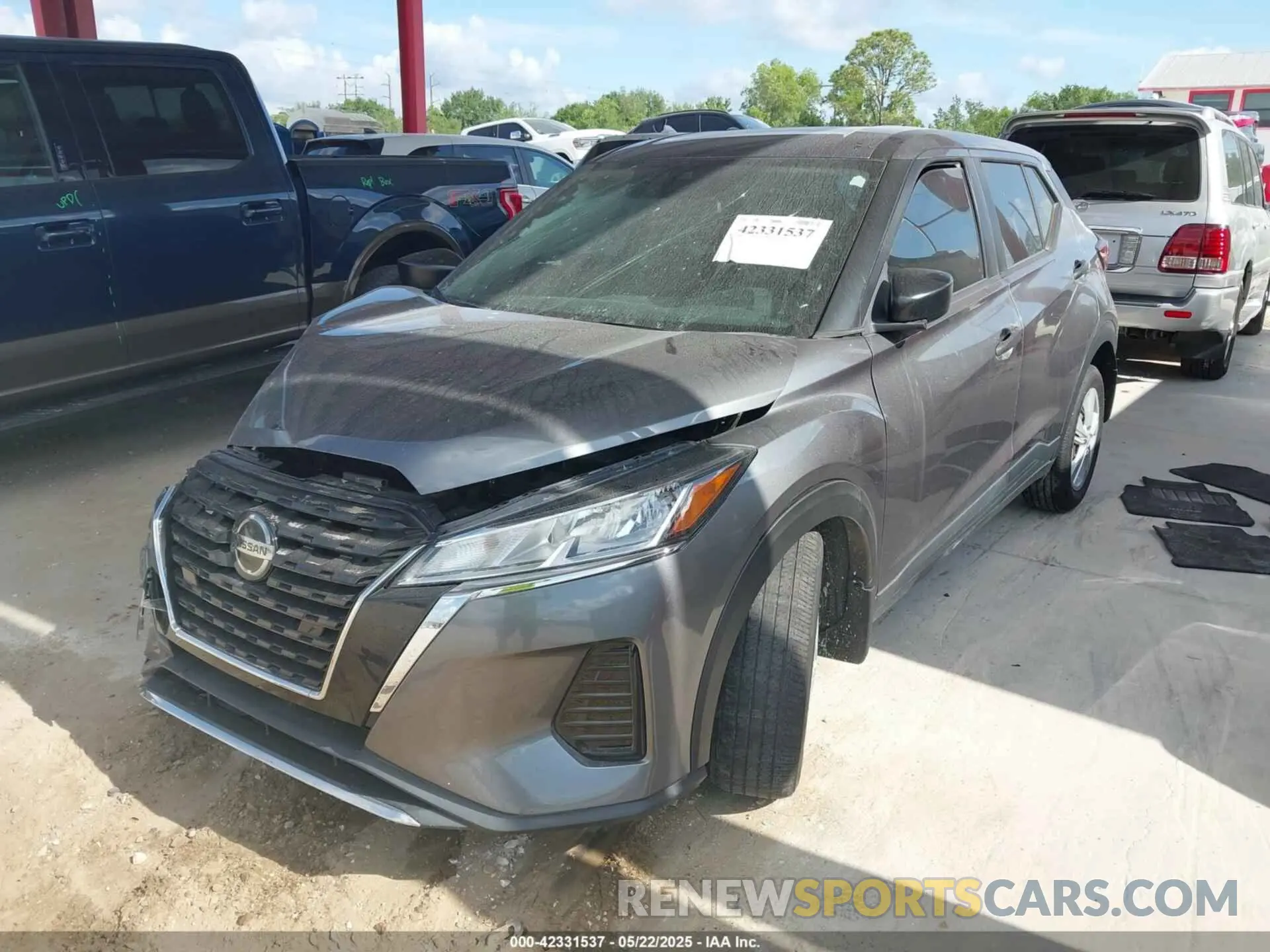 2 Photograph of a damaged car 3N1CP5BV0ML484178 NISSAN KICKS 2021