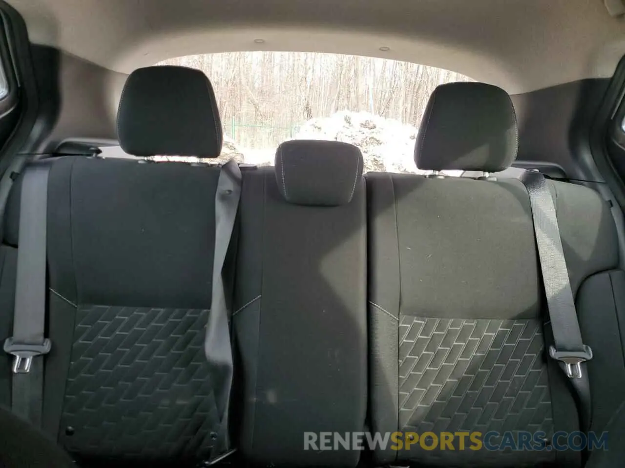 10 Photograph of a damaged car 3N1CP5BV0ML552656 NISSAN KICKS 2021