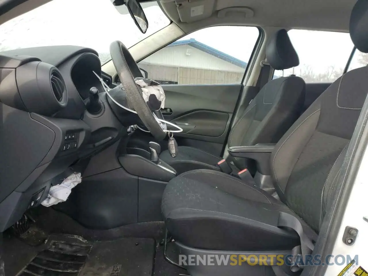 7 Photograph of a damaged car 3N1CP5BV0ML552656 NISSAN KICKS 2021