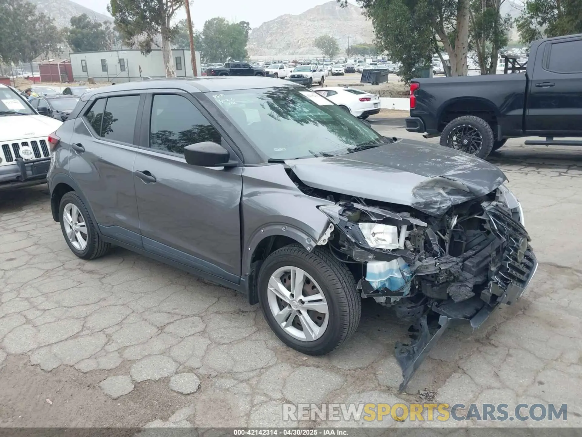 1 Photograph of a damaged car 3N1CP5BV1ML466062 NISSAN KICKS 2021