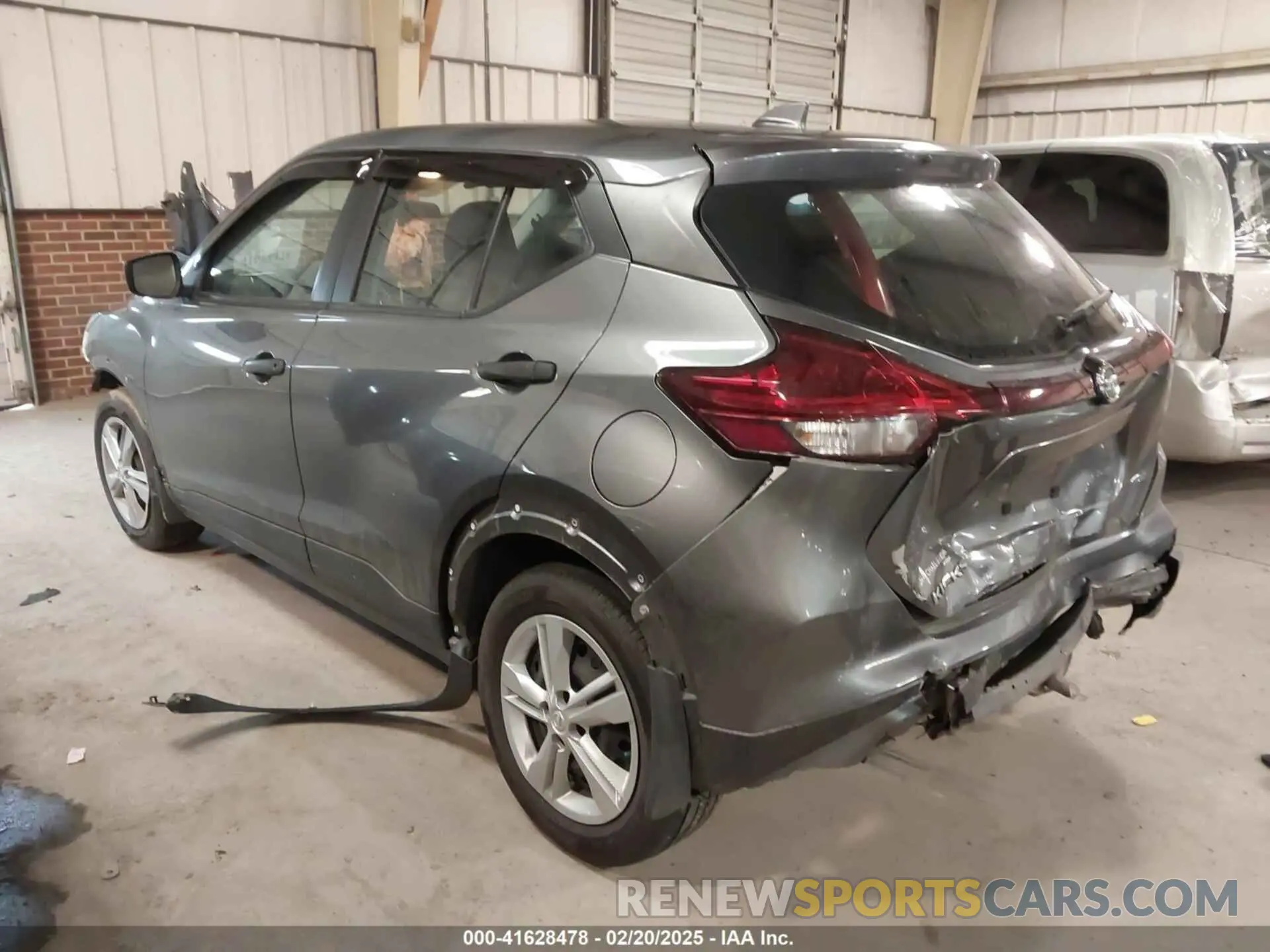 3 Photograph of a damaged car 3N1CP5BV1ML466739 NISSAN KICKS 2021