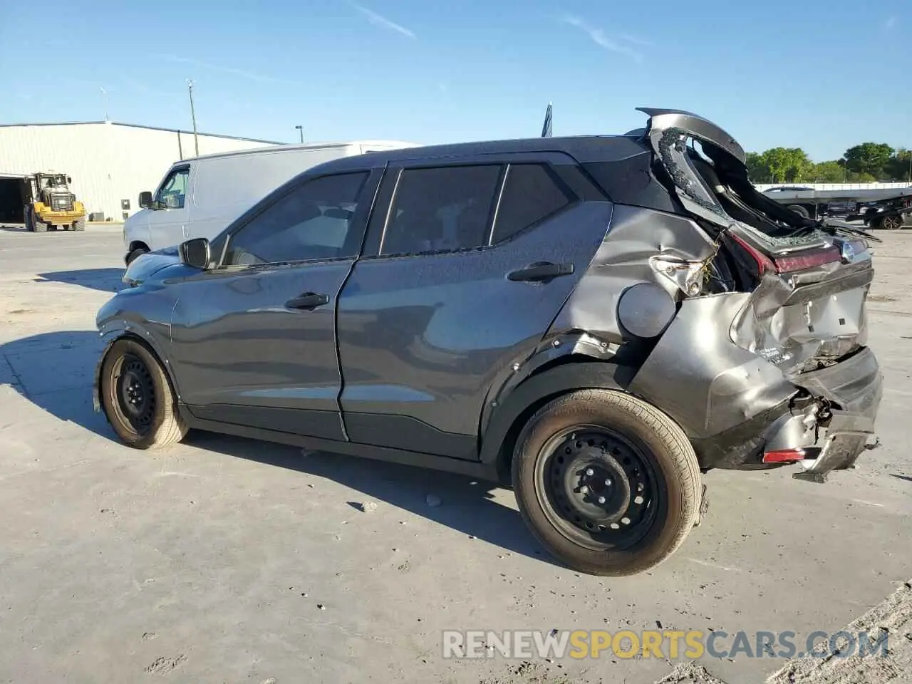 2 Photograph of a damaged car 3N1CP5BV1ML476980 NISSAN KICKS 2021