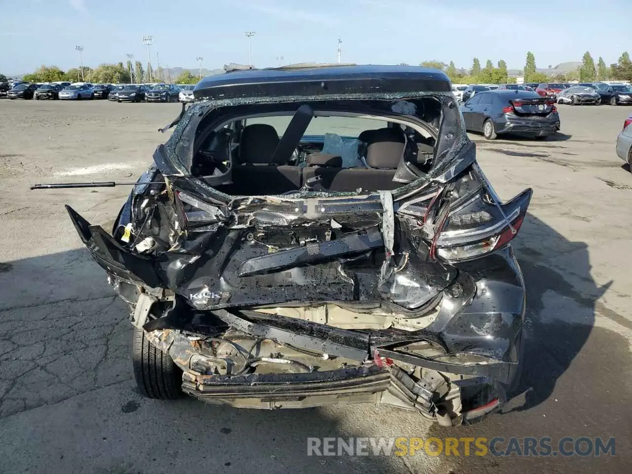 6 Photograph of a damaged car 3N1CP5BV1ML520234 NISSAN KICKS 2021