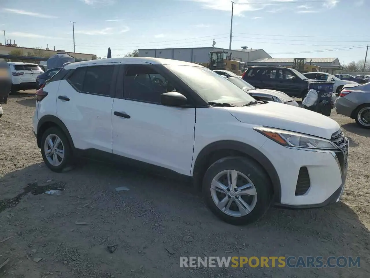 4 Photograph of a damaged car 3N1CP5BV1ML529192 NISSAN KICKS 2021