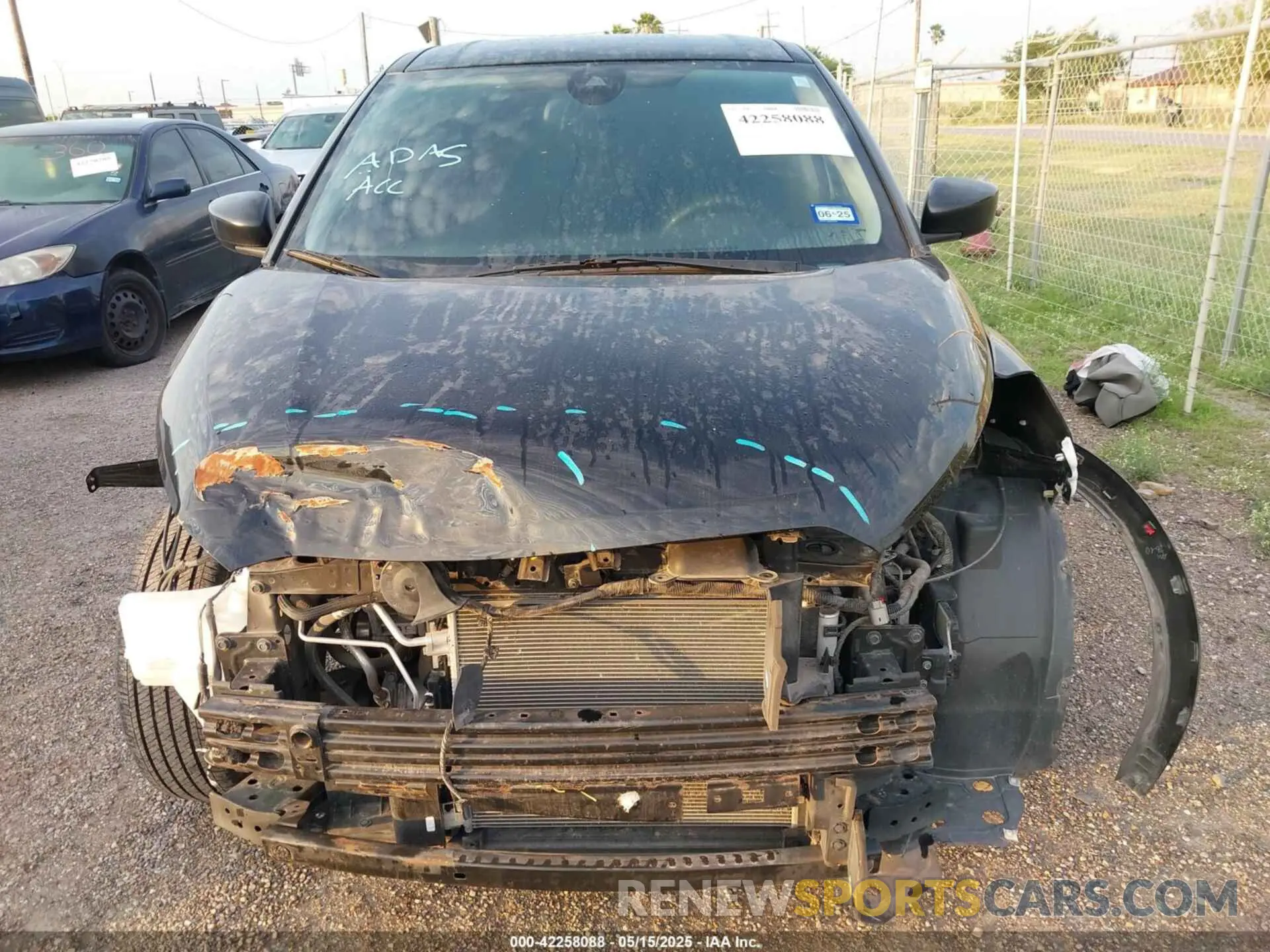 13 Photograph of a damaged car 3N1CP5BV2ML476289 NISSAN KICKS 2021