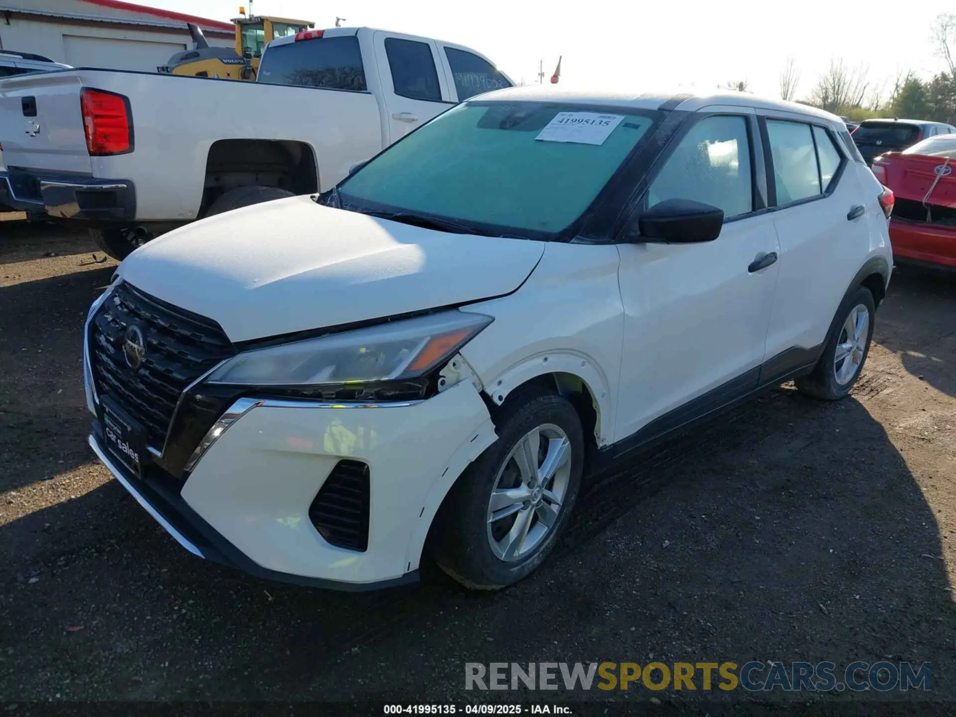 2 Photograph of a damaged car 3N1CP5BV2ML483629 NISSAN KICKS 2021