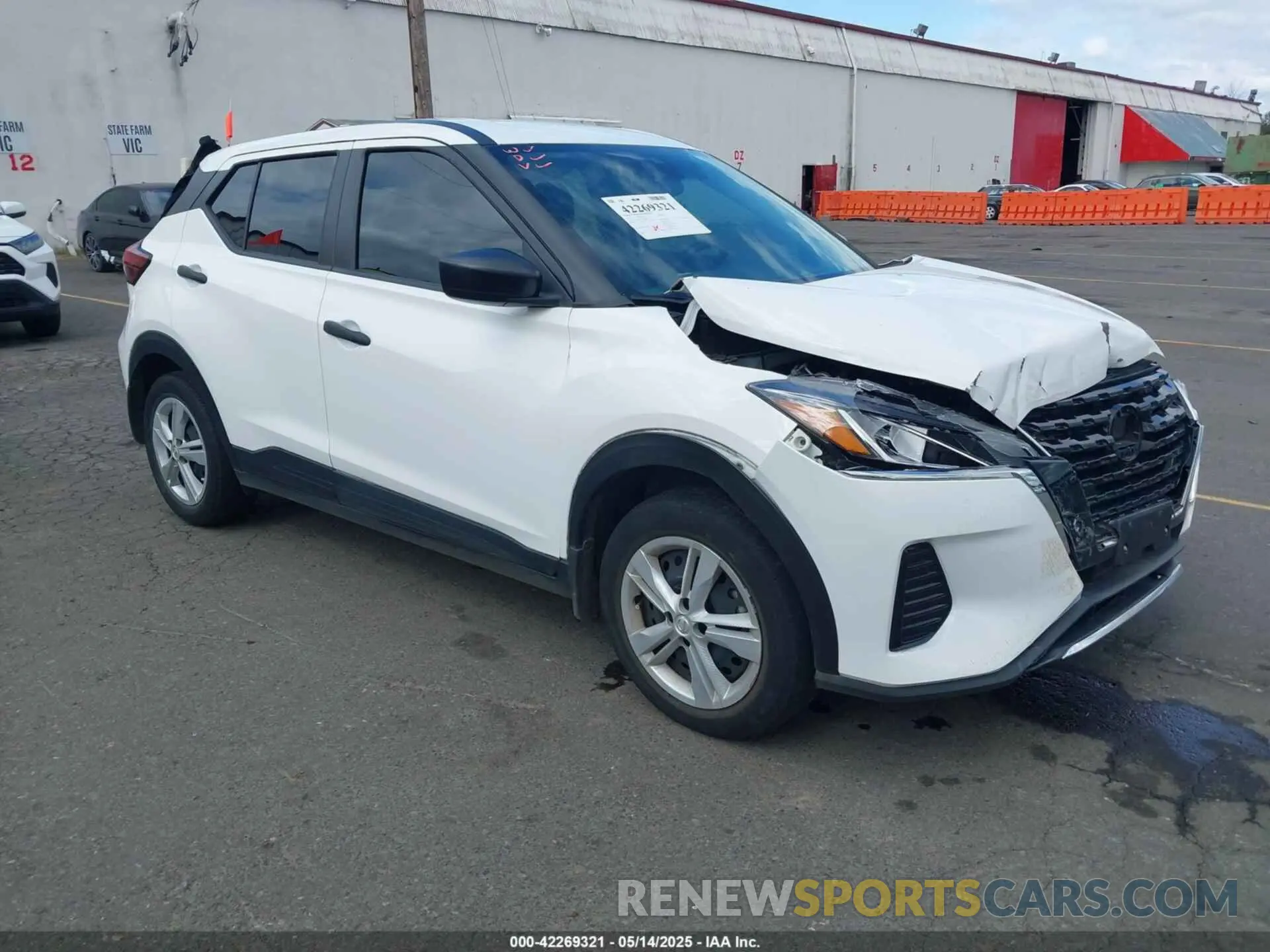 1 Photograph of a damaged car 3N1CP5BV2ML508884 NISSAN KICKS 2021