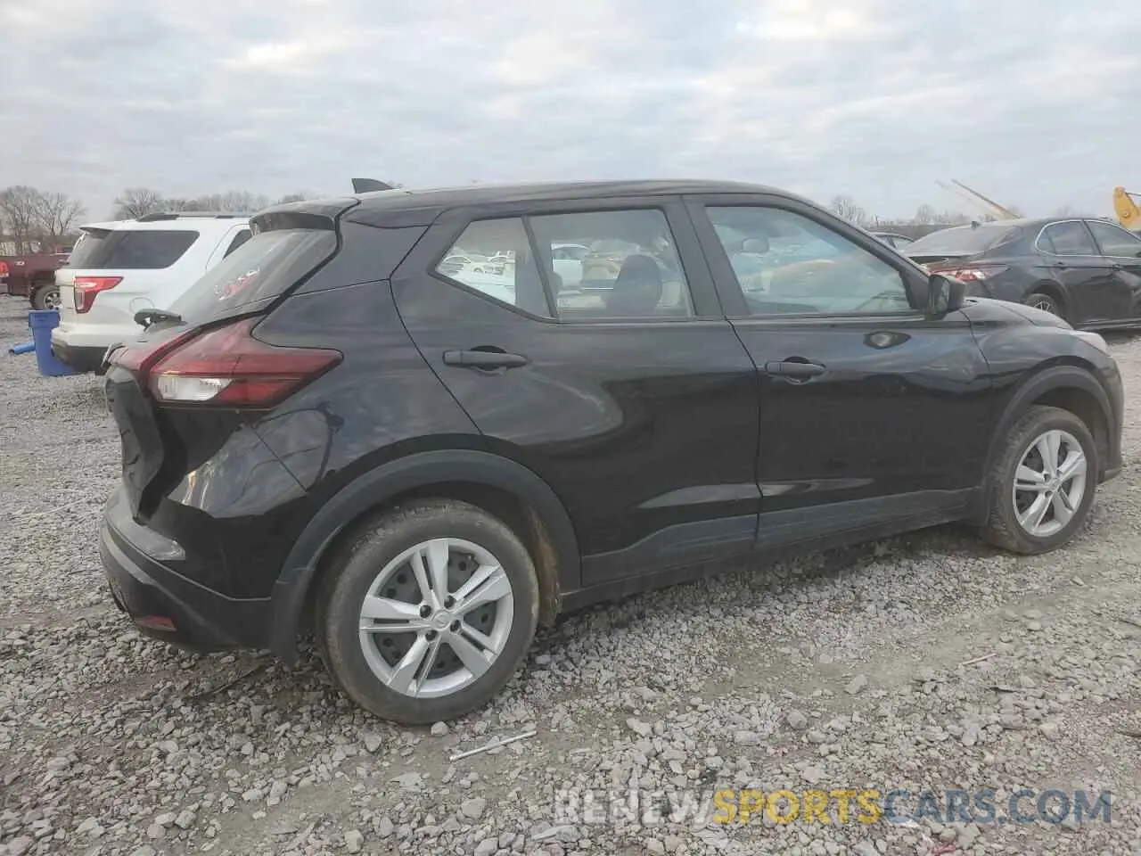 3 Photograph of a damaged car 3N1CP5BV2ML515771 NISSAN KICKS 2021