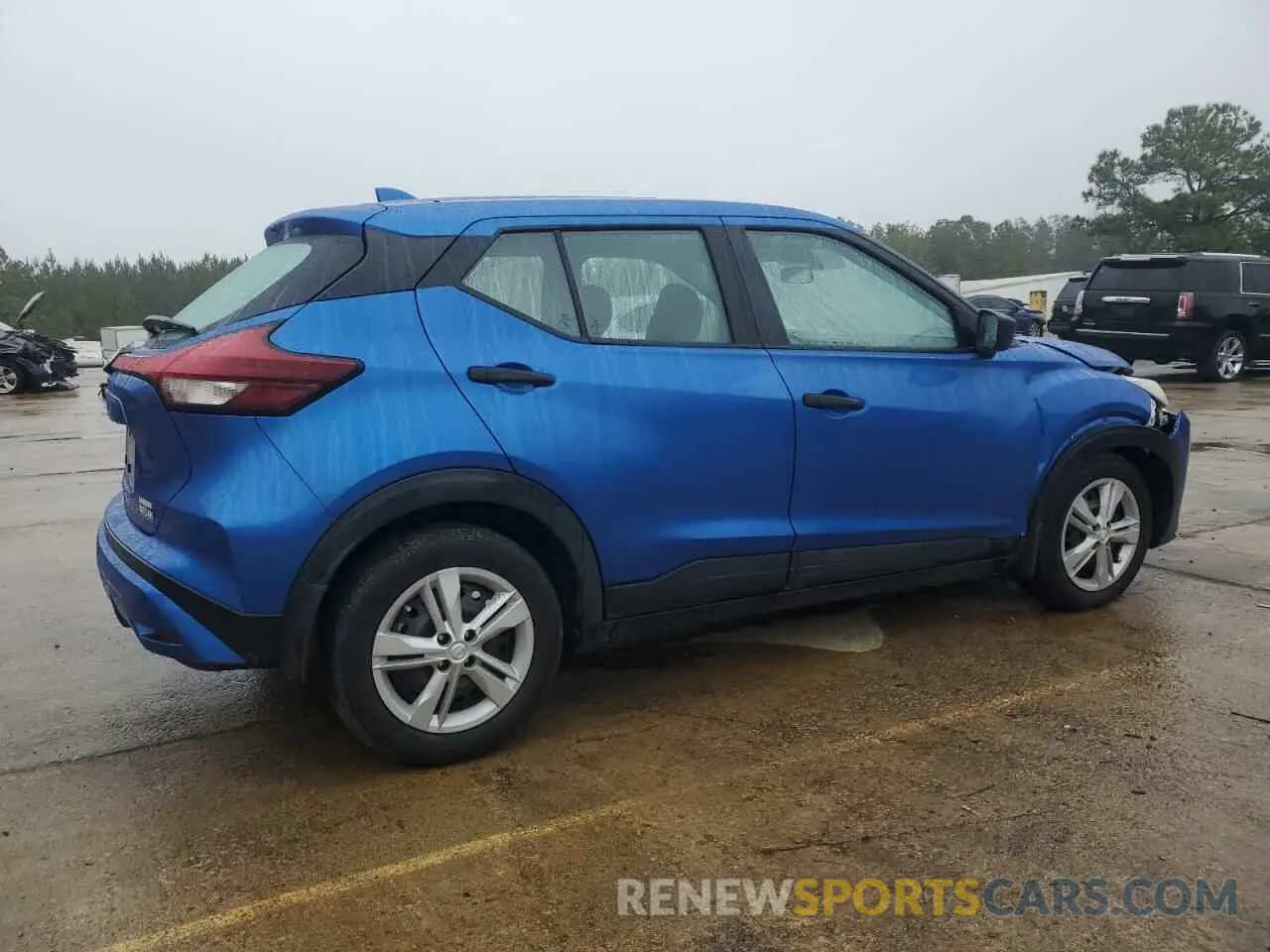 3 Photograph of a damaged car 3N1CP5BV2ML543635 NISSAN KICKS 2021