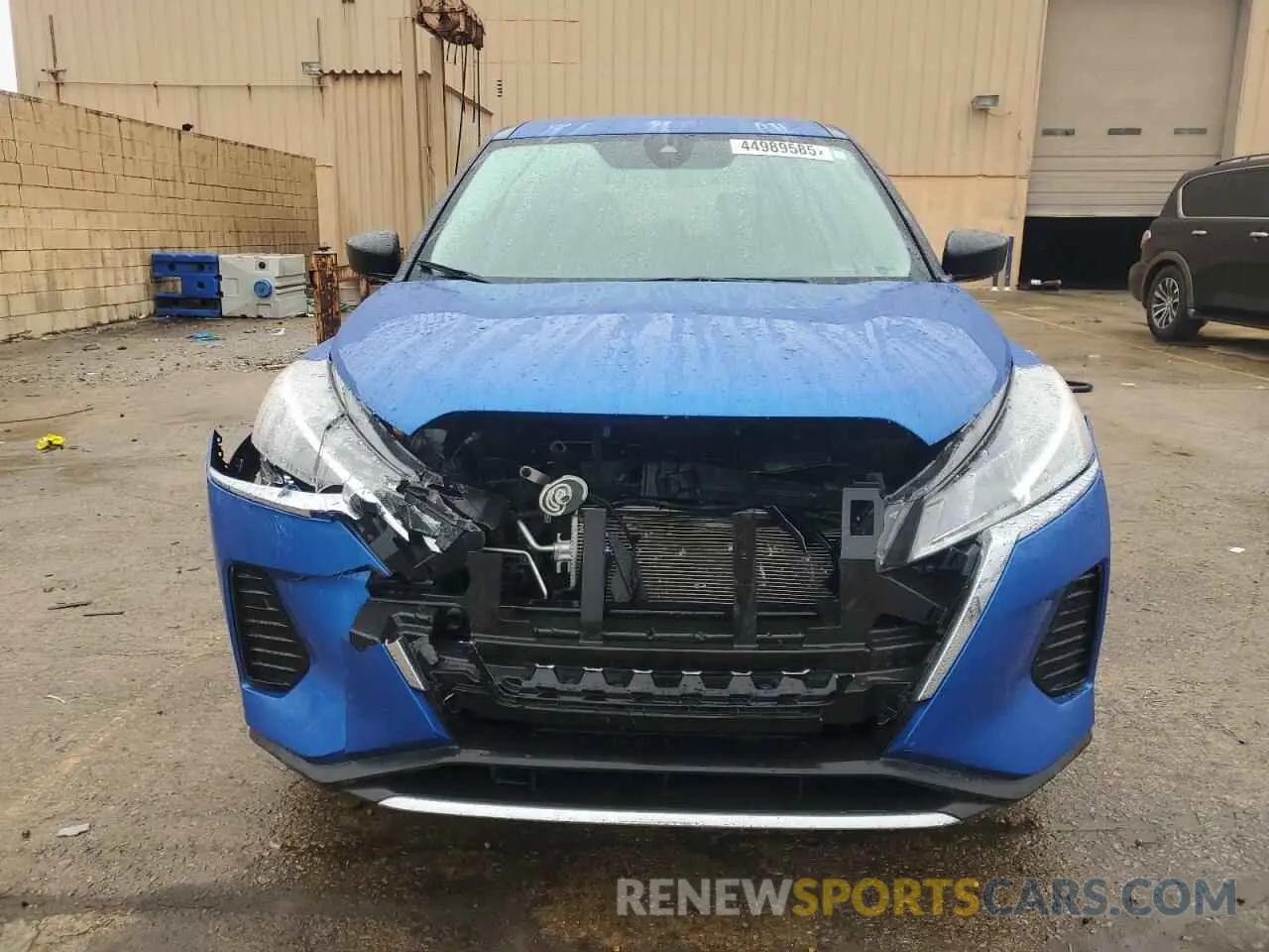 5 Photograph of a damaged car 3N1CP5BV2ML543635 NISSAN KICKS 2021