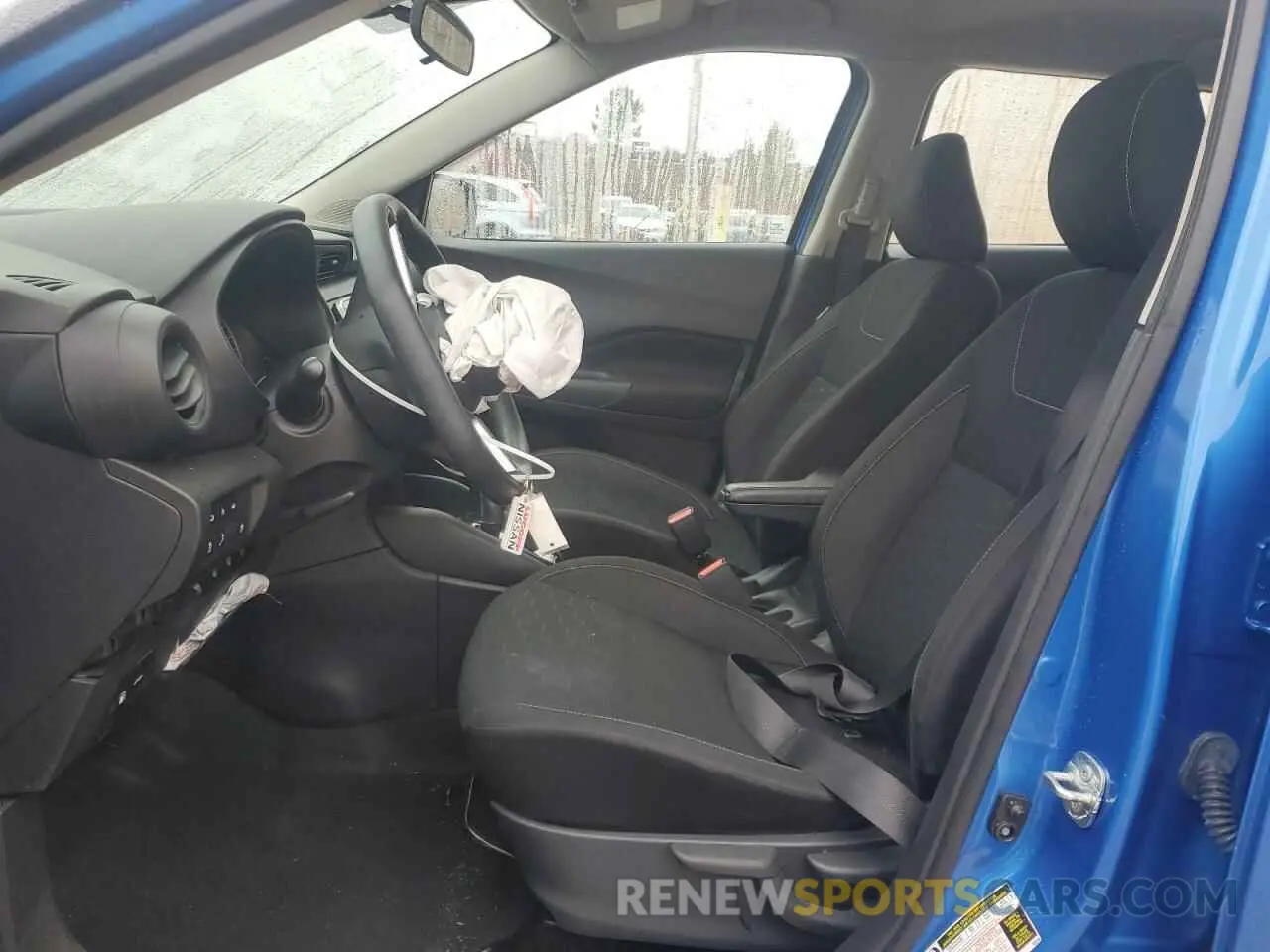 7 Photograph of a damaged car 3N1CP5BV2ML543635 NISSAN KICKS 2021
