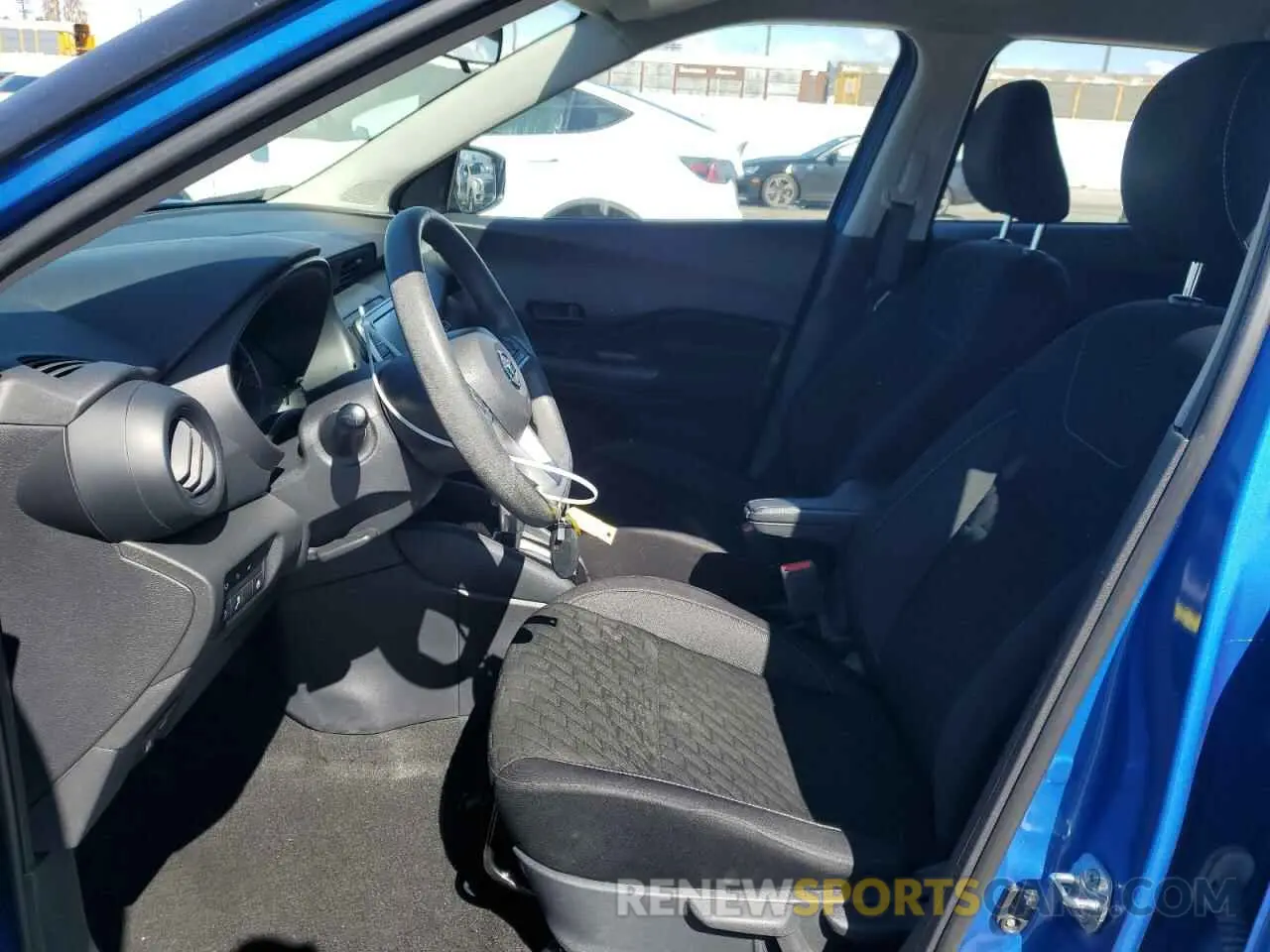 7 Photograph of a damaged car 3N1CP5BV3ML520154 NISSAN KICKS 2021