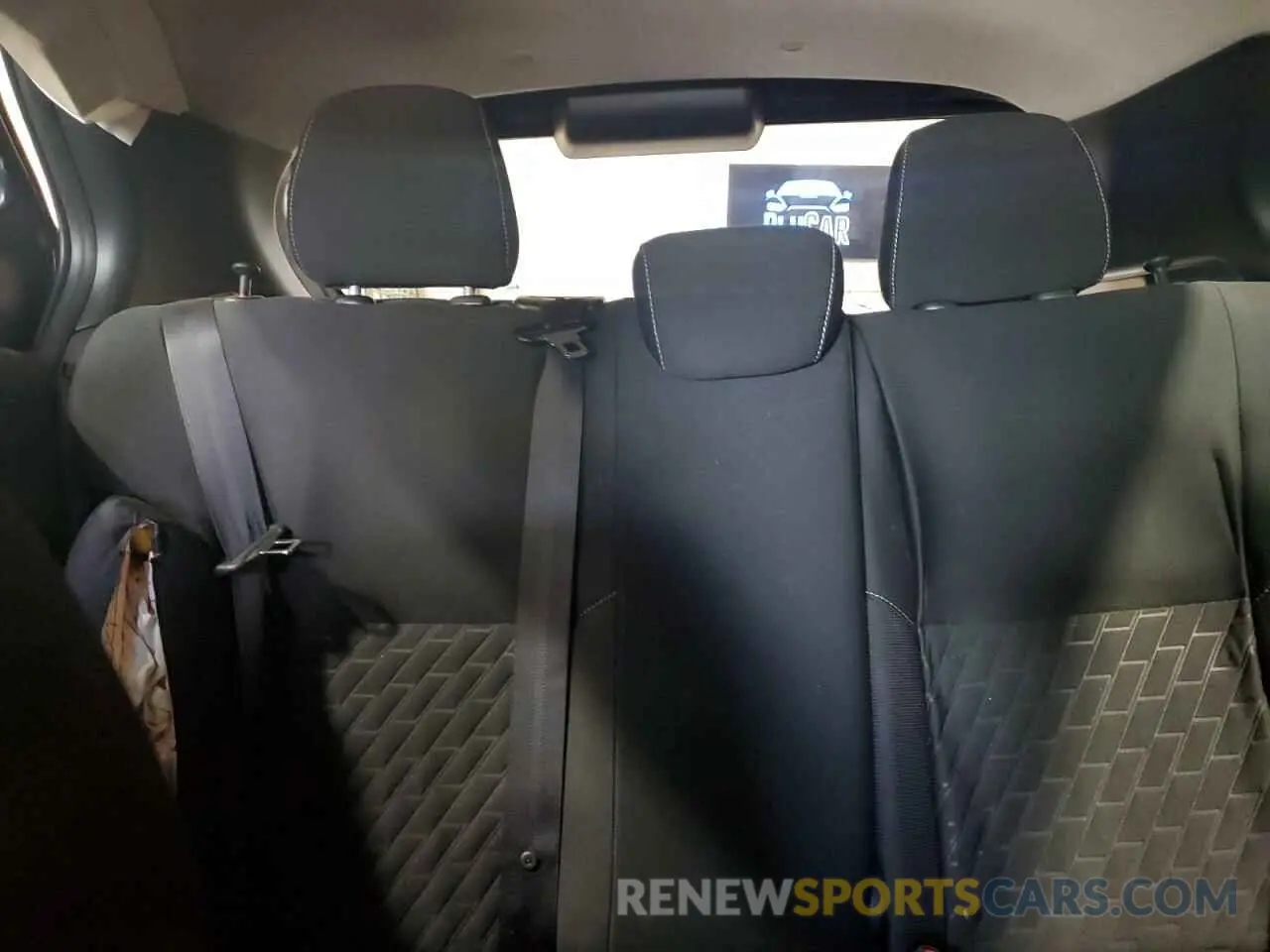10 Photograph of a damaged car 3N1CP5BV3ML521918 NISSAN KICKS 2021