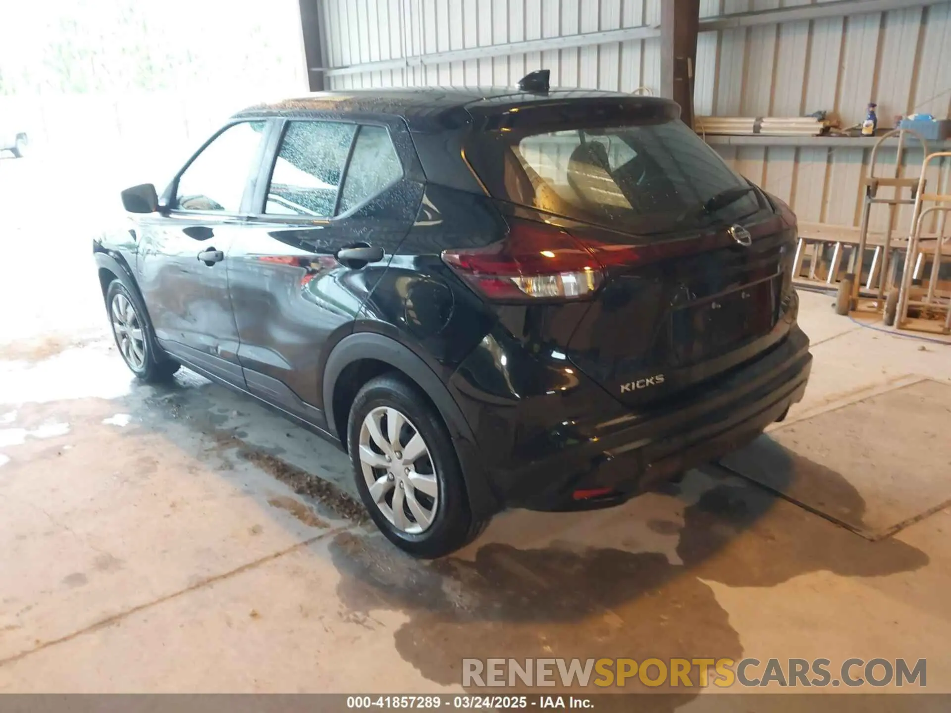 3 Photograph of a damaged car 3N1CP5BV3ML540520 NISSAN KICKS 2021