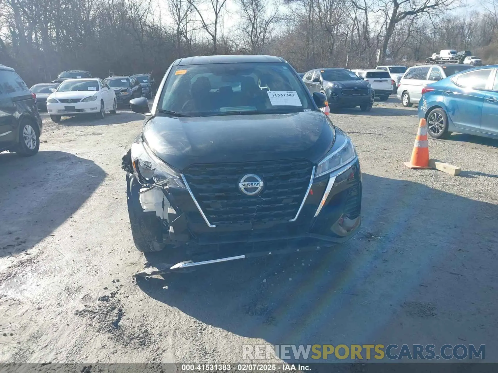 13 Photograph of a damaged car 3N1CP5BV3ML545958 NISSAN KICKS 2021