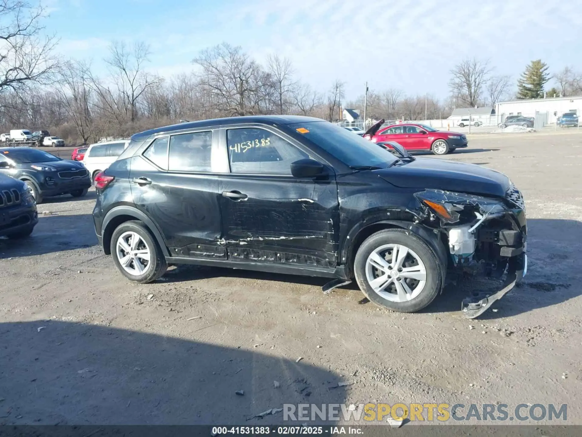 14 Photograph of a damaged car 3N1CP5BV3ML545958 NISSAN KICKS 2021