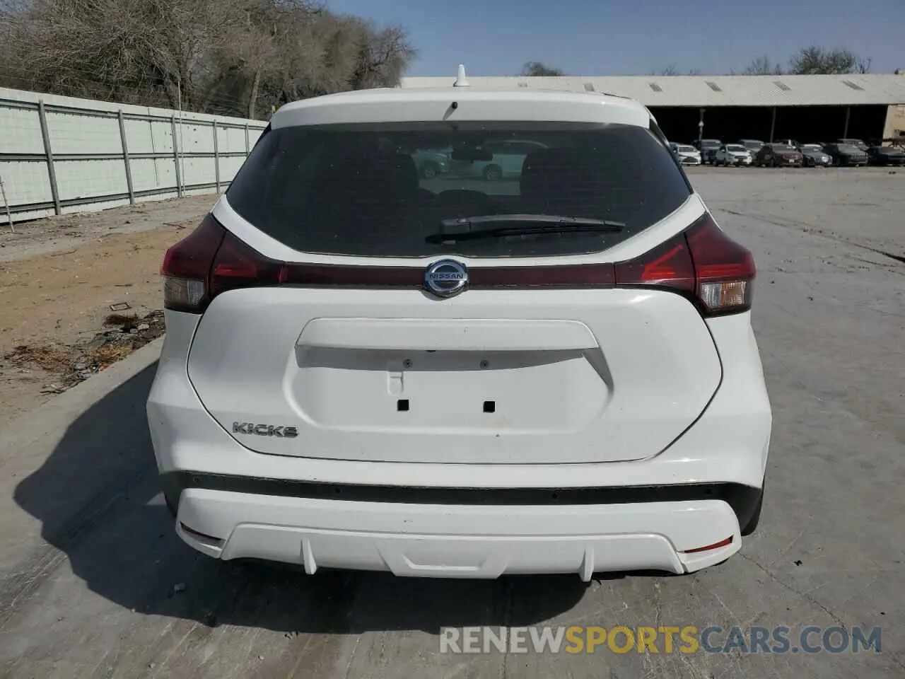6 Photograph of a damaged car 3N1CP5BV4ML495037 NISSAN KICKS 2021