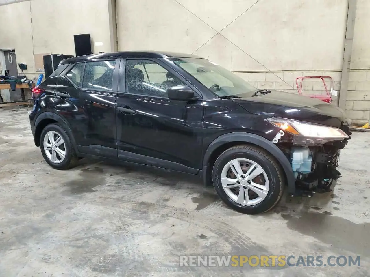 4 Photograph of a damaged car 3N1CP5BV4ML498214 NISSAN KICKS 2021
