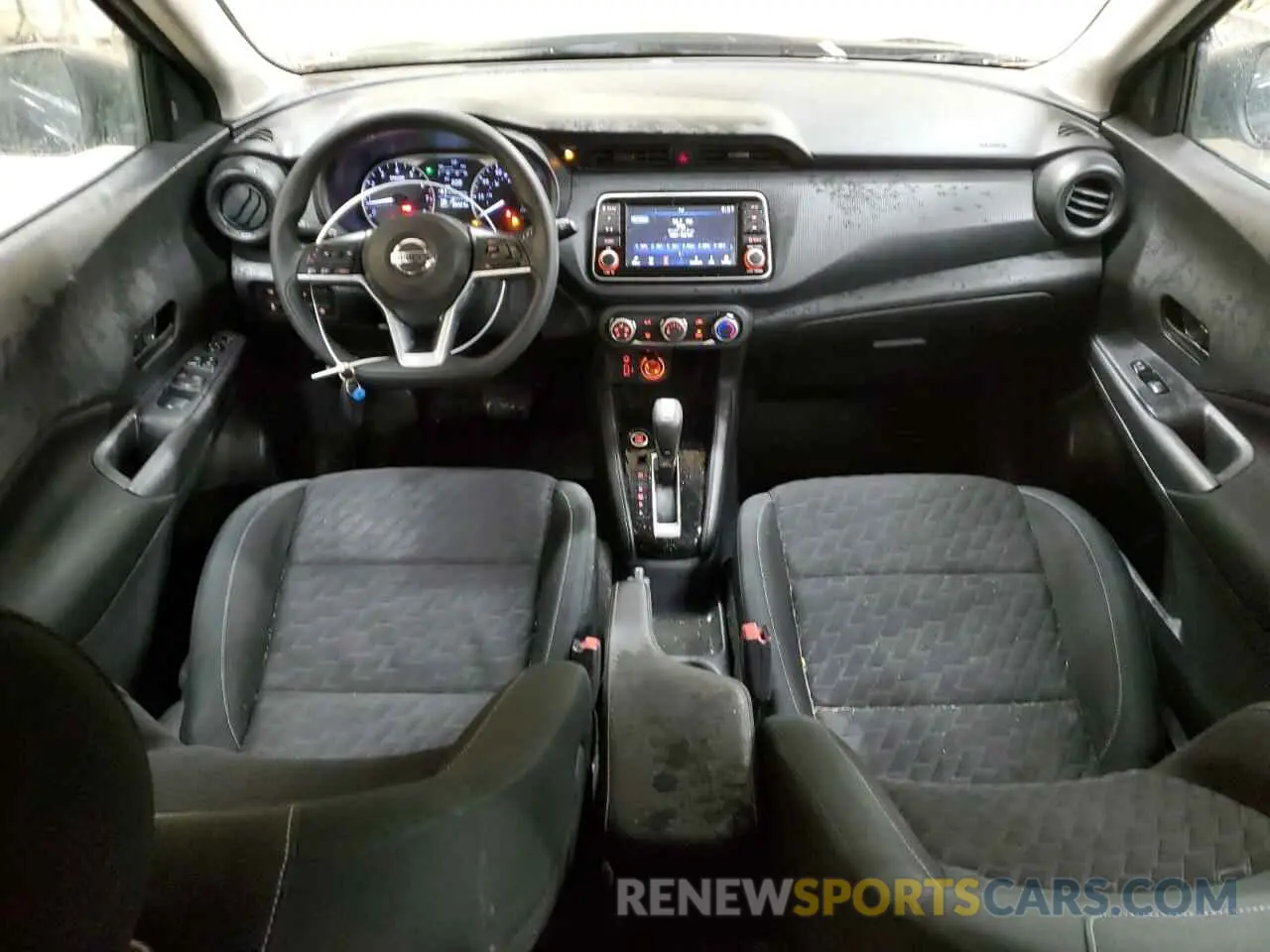 8 Photograph of a damaged car 3N1CP5BV4ML498214 NISSAN KICKS 2021