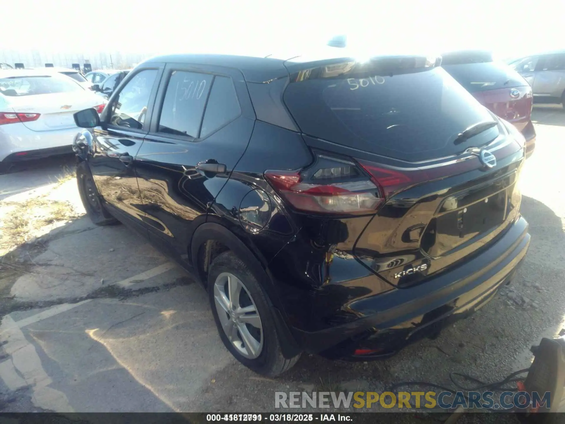 3 Photograph of a damaged car 3N1CP5BV4ML547461 NISSAN KICKS 2021