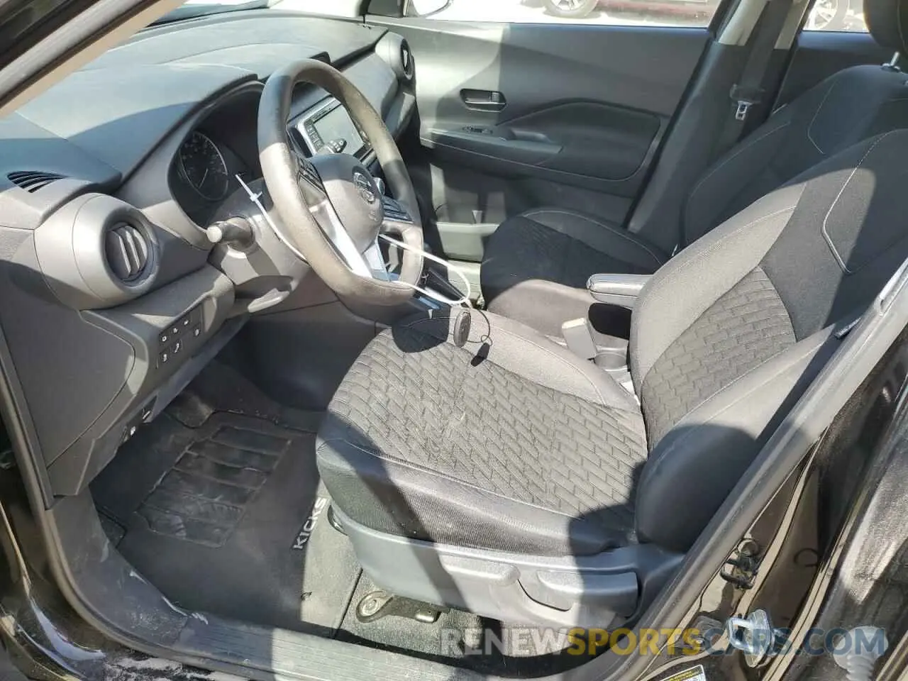 7 Photograph of a damaged car 3N1CP5BV4ML550084 NISSAN KICKS 2021