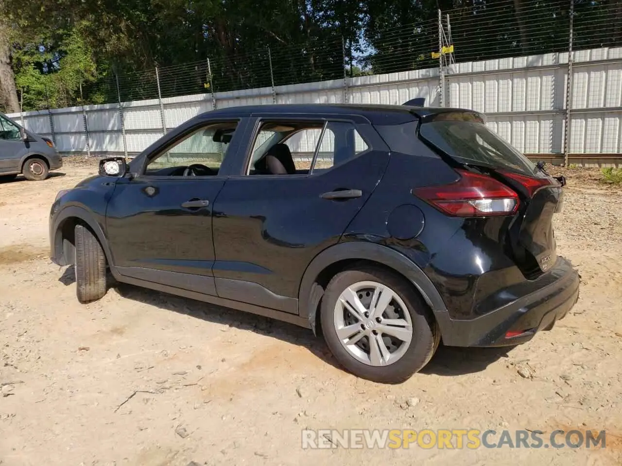 2 Photograph of a damaged car 3N1CP5BV5ML479803 NISSAN KICKS 2021