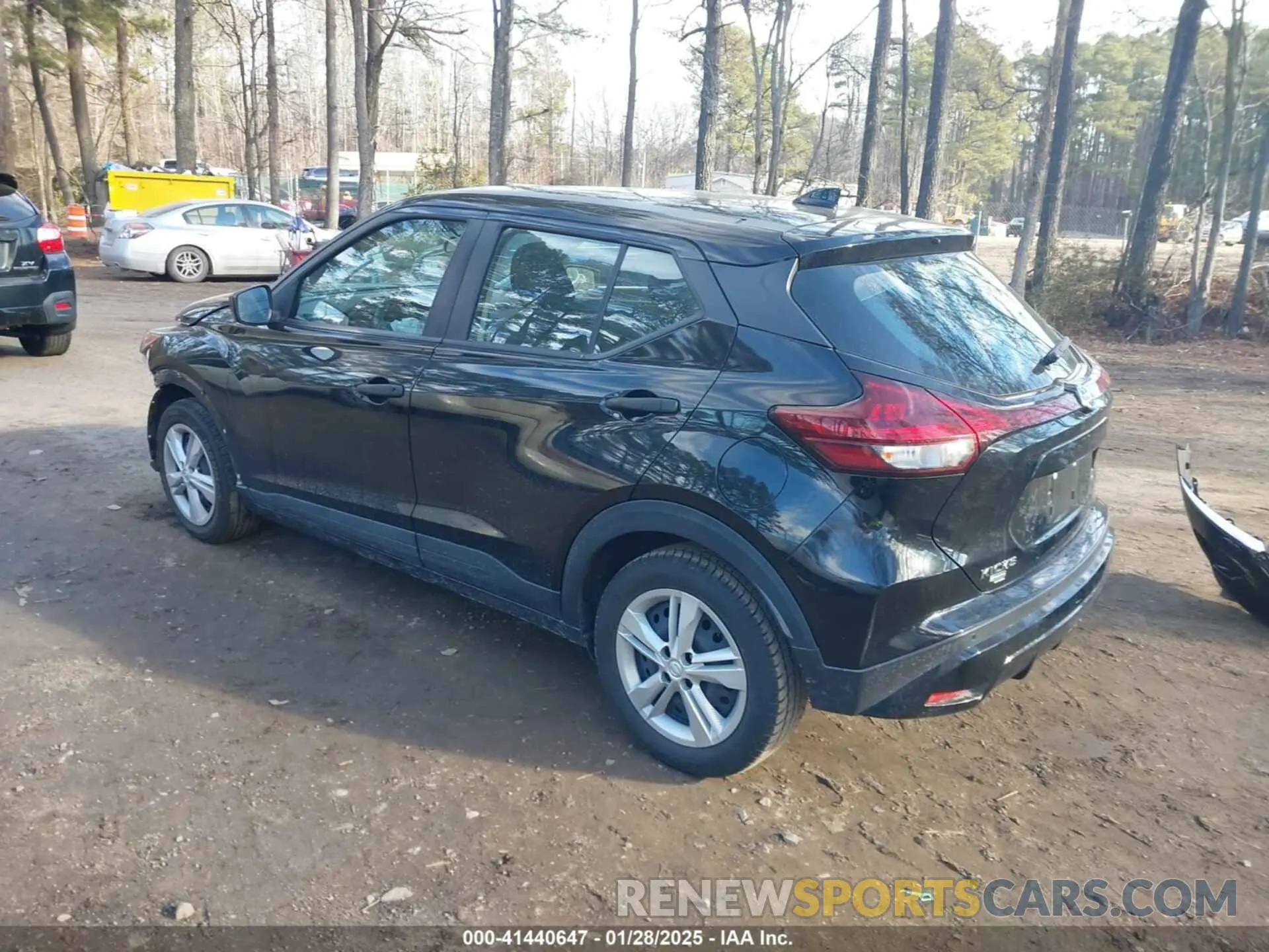 3 Photograph of a damaged car 3N1CP5BV5ML502089 NISSAN KICKS 2021