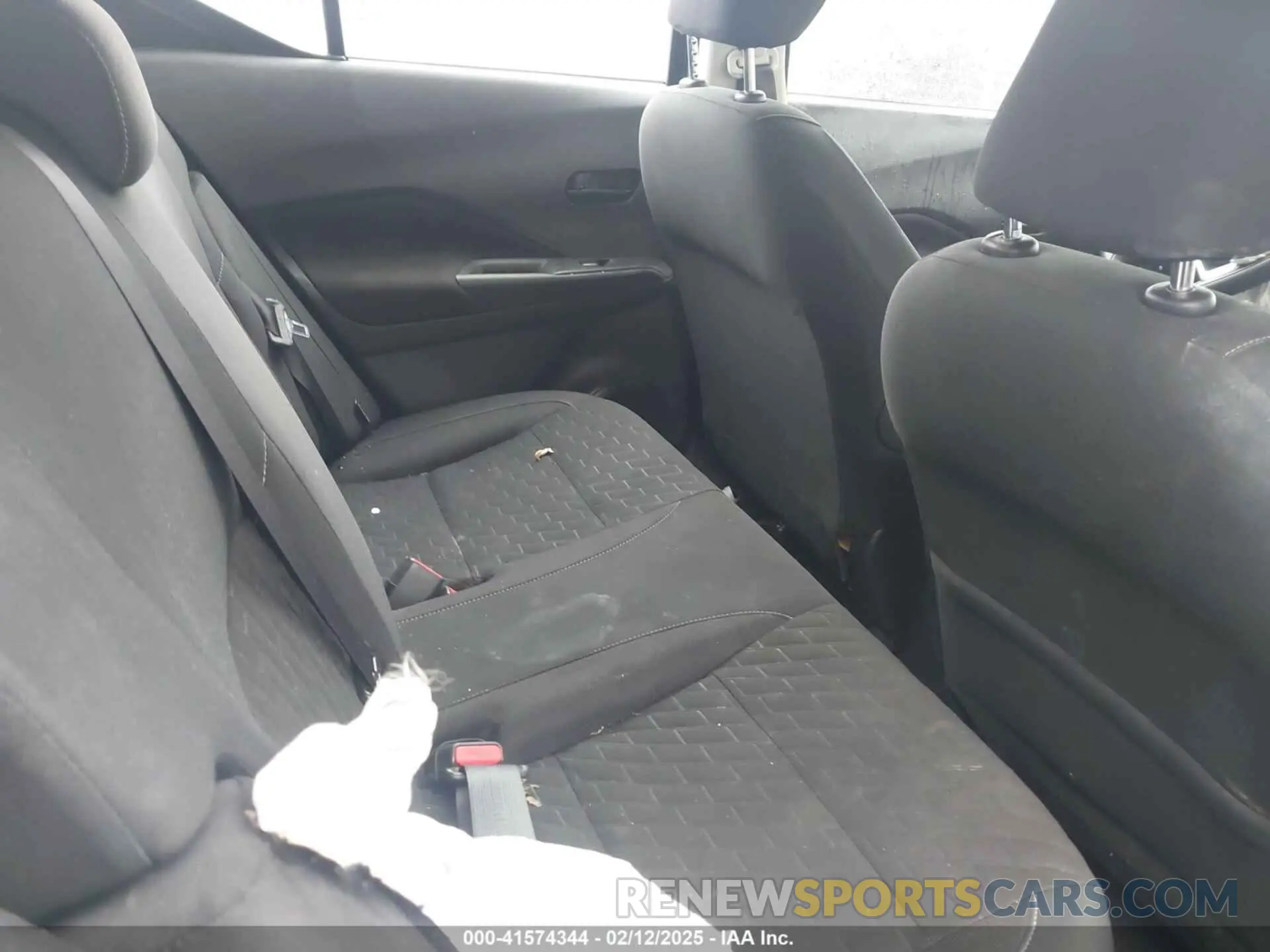 8 Photograph of a damaged car 3N1CP5BV5ML538302 NISSAN KICKS 2021