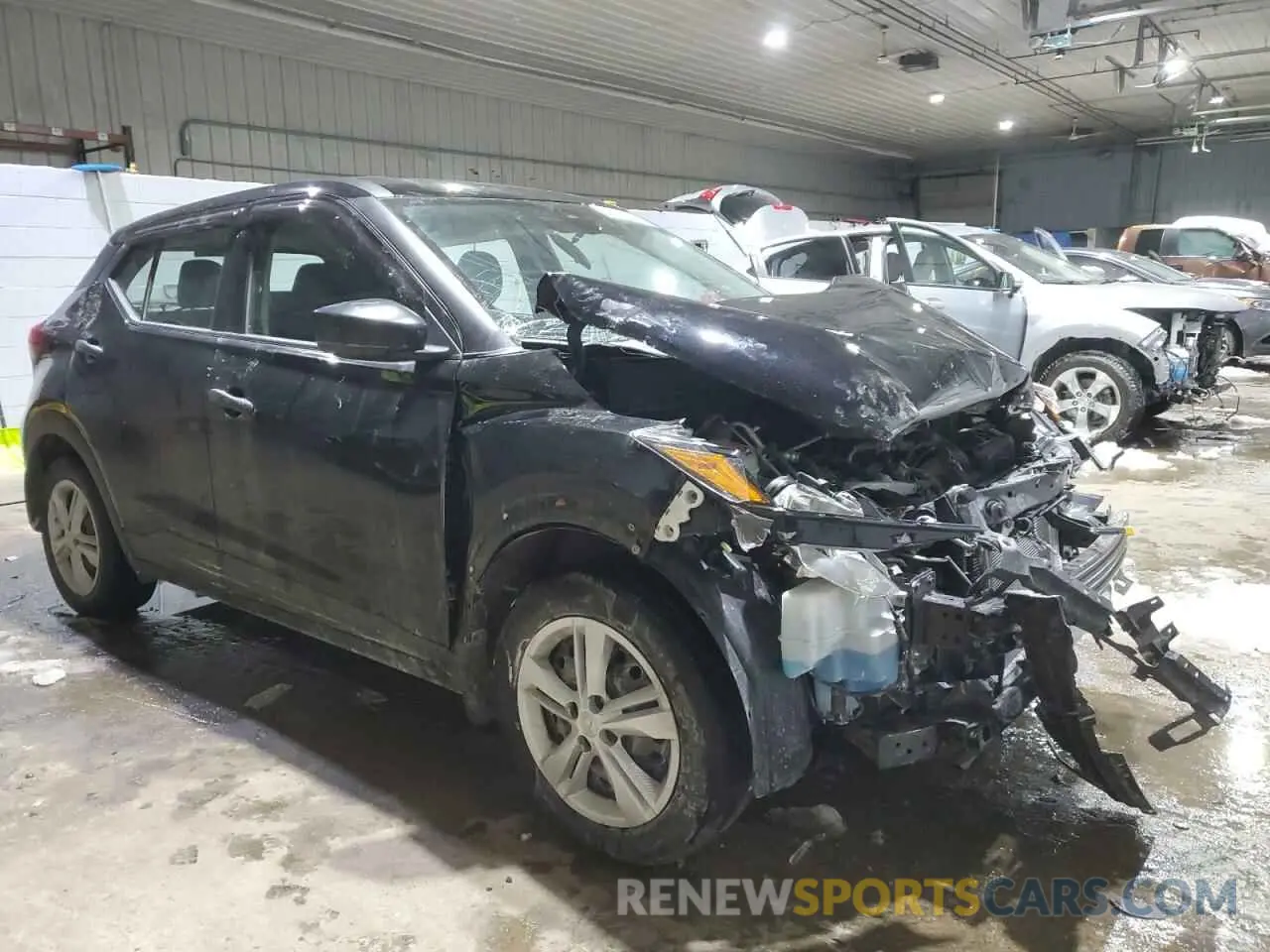 4 Photograph of a damaged car 3N1CP5BV5ML539143 NISSAN KICKS 2021